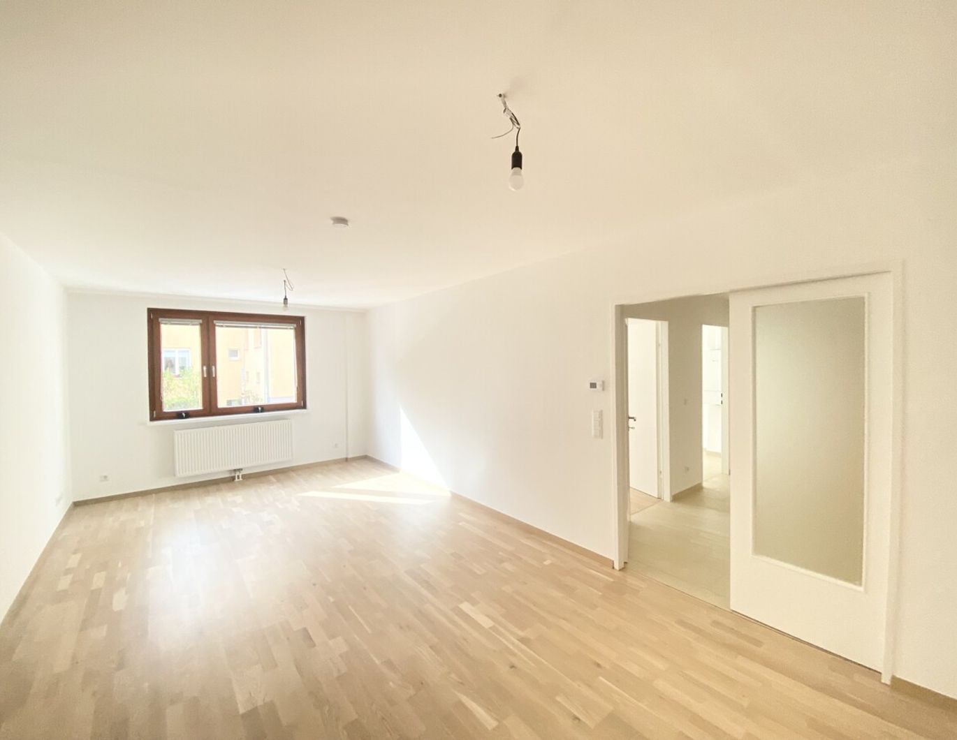 ERSTBEZUG Sonnige 3-4 Zimmer Wohnung mit separater Küche - U4 OBER ST. VEIT -2-3 bedroom Apartment