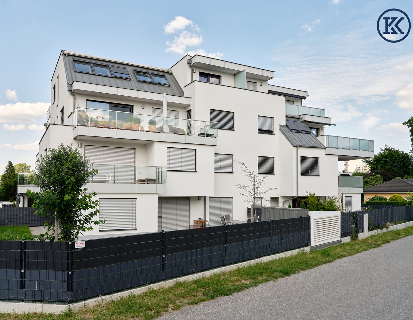 Traumhafte Gartenwohnung in Top-Lage nahe UNO City - Sofort beziehbar!