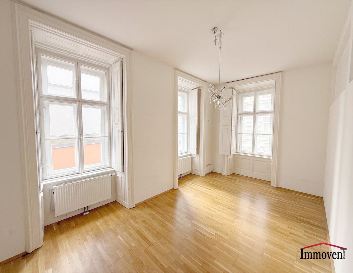 UNBEFRISTET und WG GEEIGNET - Schöne, teilsanierte Altbauwohnung nahe Stadtpark und Karl-Franzens-Universität