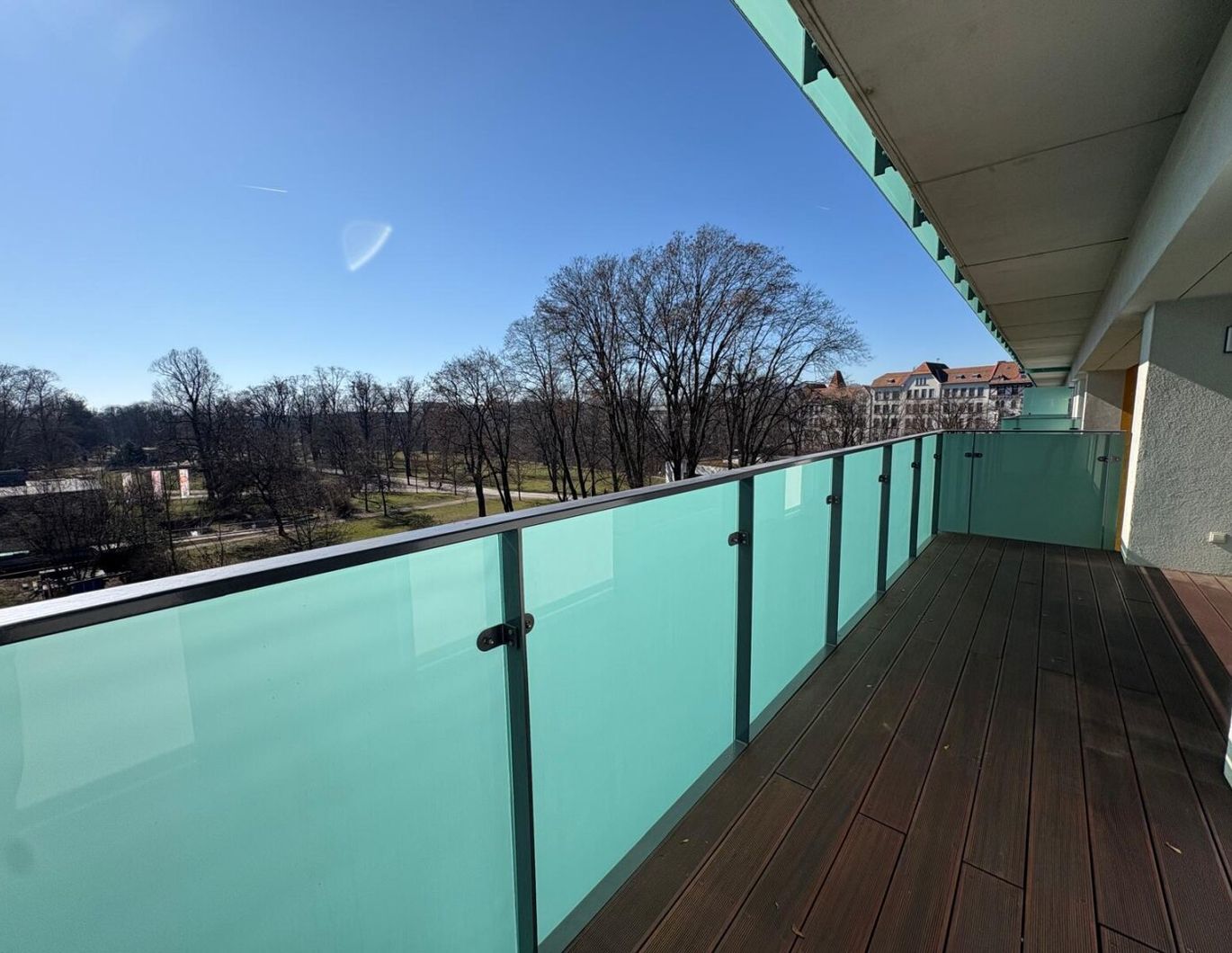 2 Zimmerwohnung mit Terrasse mit Augartenblick!