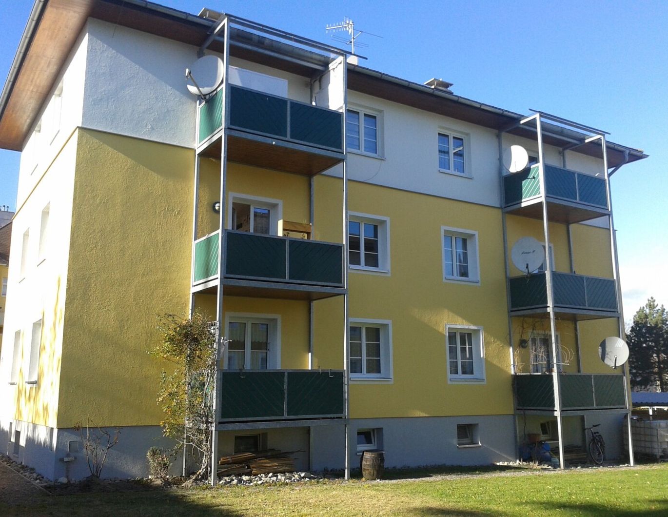 4-Zimmer-Maisonettewohnung mit 2 Balkonen und Carport in Ried im Innkreis