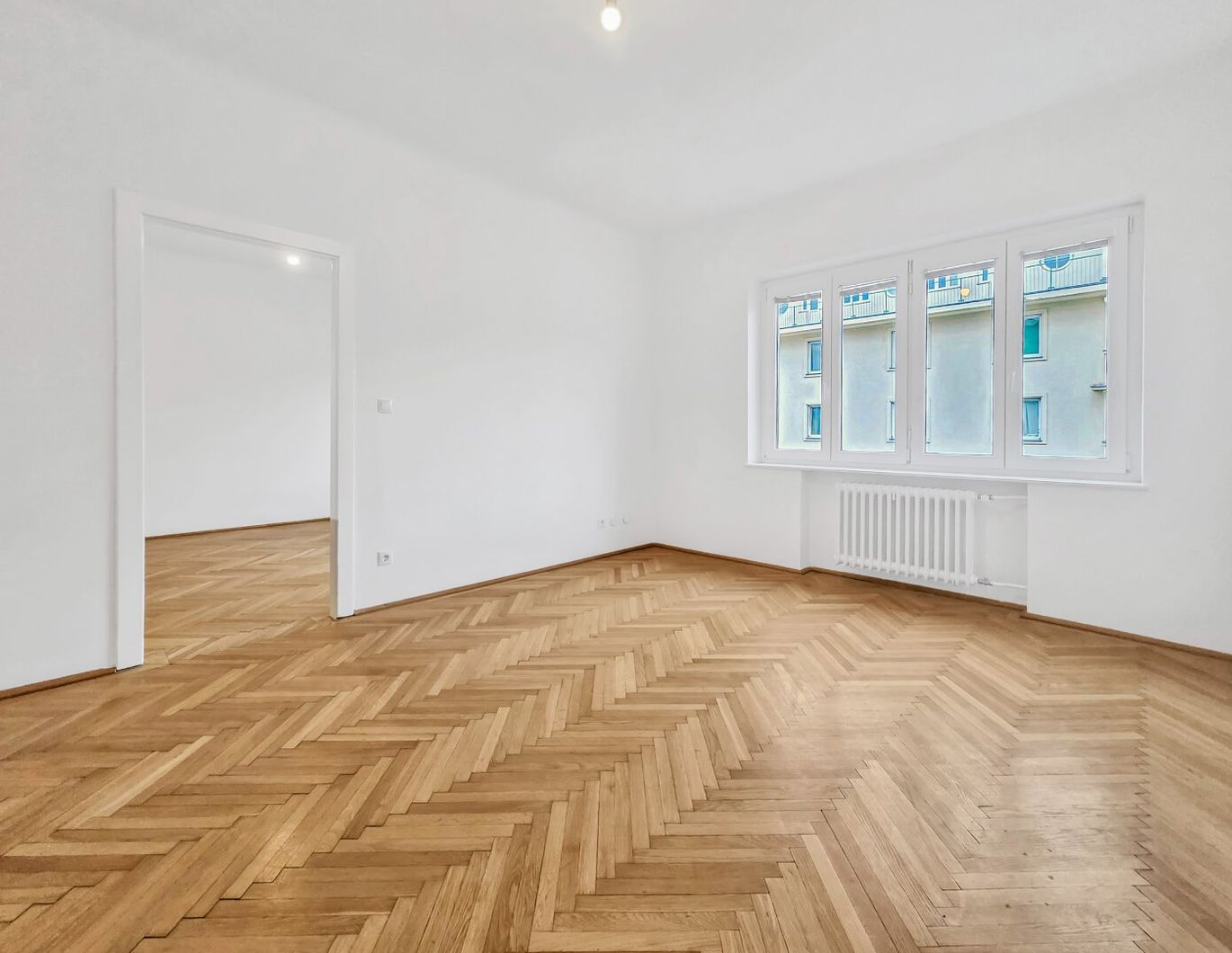 Top-sanierte 2-Zimmer-Wohnung in City-Lage