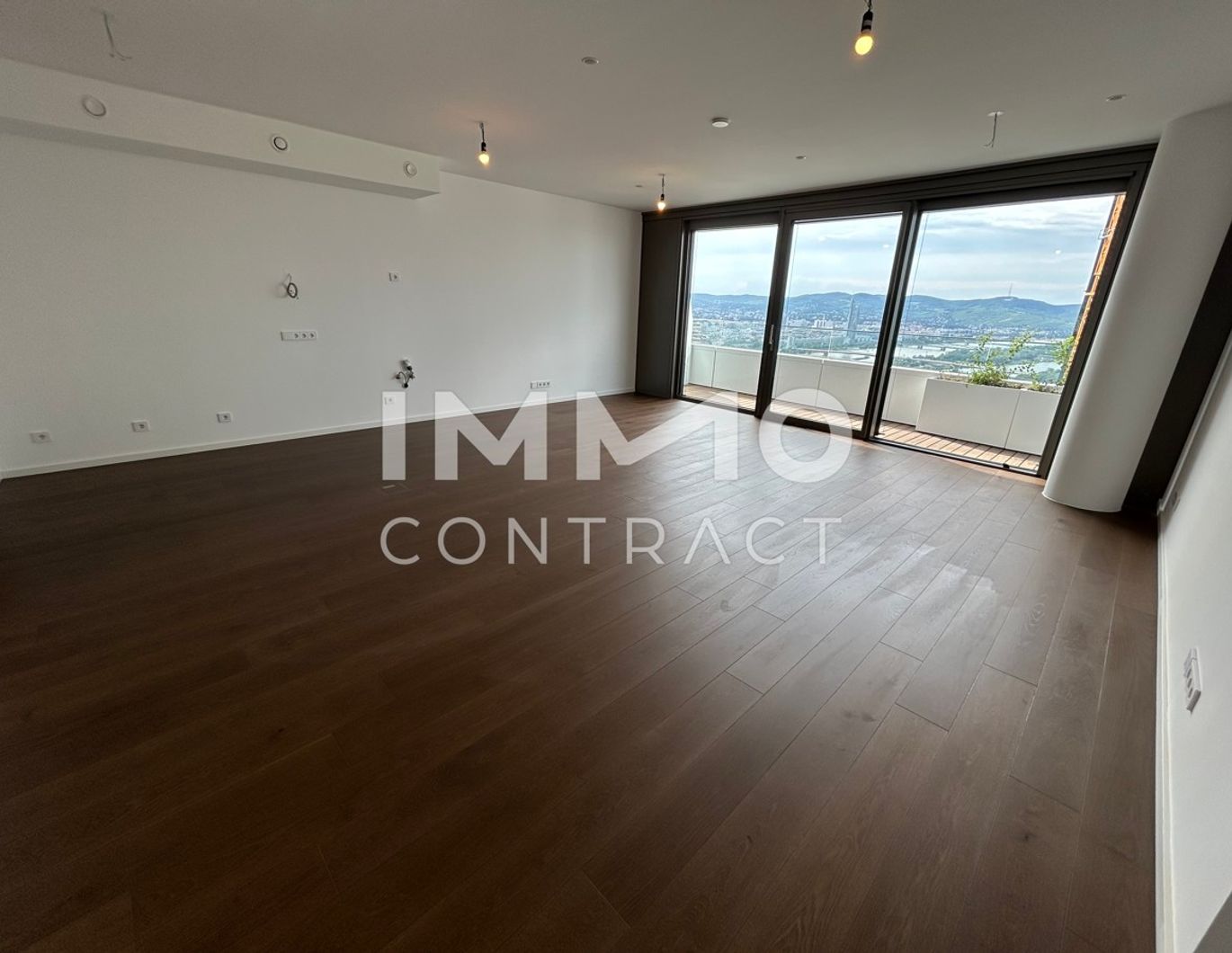 Großzügige 3 Zimmer Wohnung im 41.Stock inkl. atemberaubendem Blick auf die Donau und den Kahlenberg!