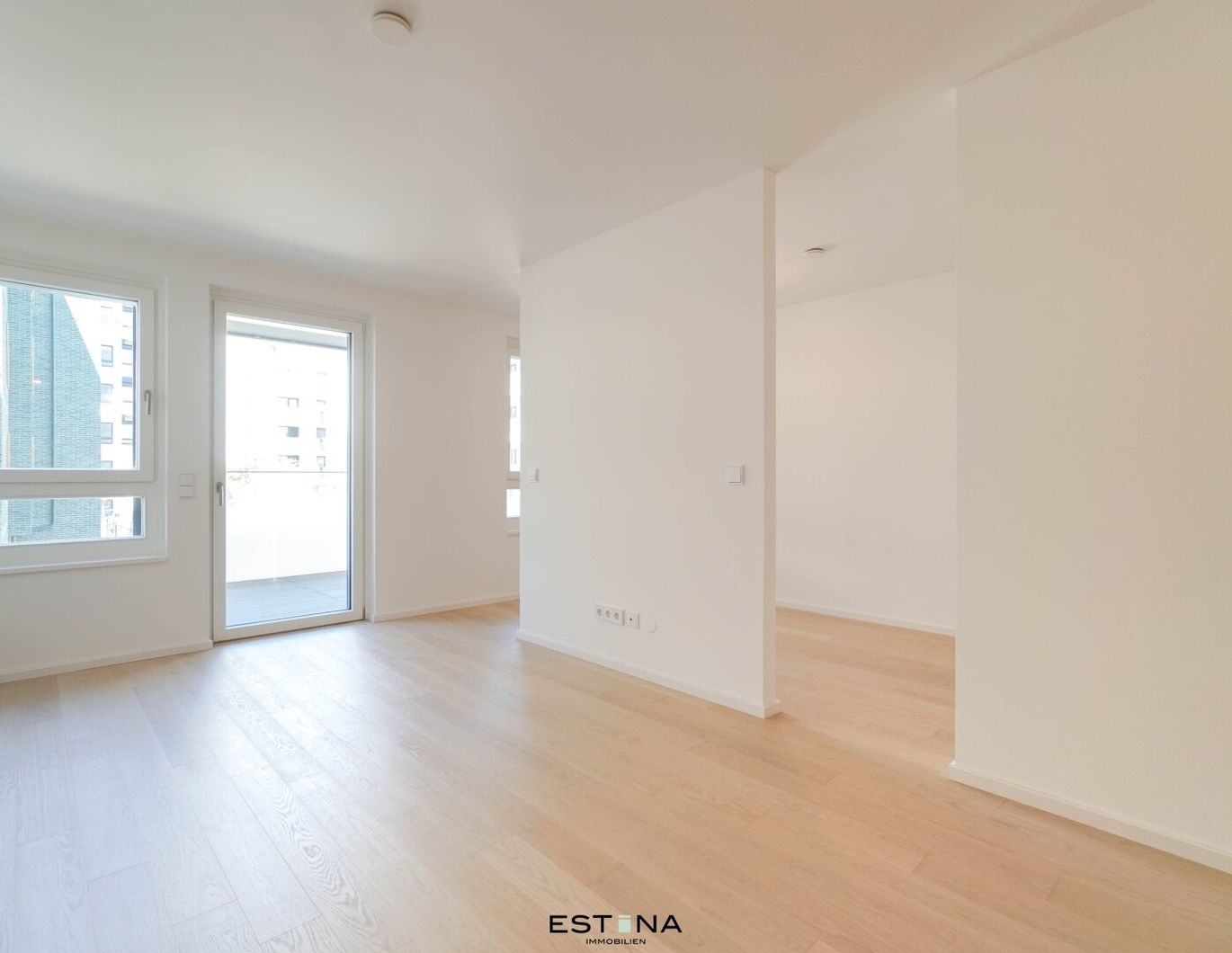 Provisionsfrei - Nahe Erholungsgebiet Wienerberg - Pärchenwohnung mit Balkon in Ruhelage