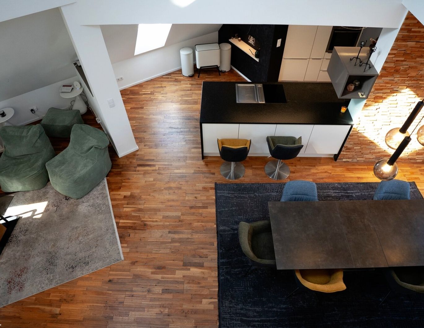 PENTHOUSE DER EXTRAKLASSE! 230m² Wohnluxus mit Galerie & Traumterrasse!
