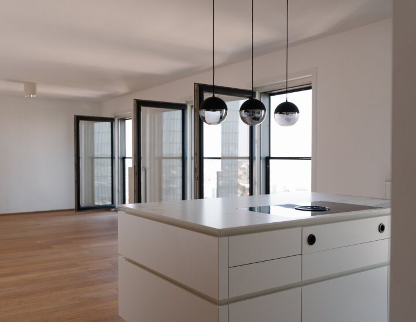 !!!HIGH-RISE WIENERBERG!!! LOFTARTIGE WOHNUNG IM 33. STOCK MIT BLICK ÜBER GANZ WIEN UM 6.650 EUR PRO M2