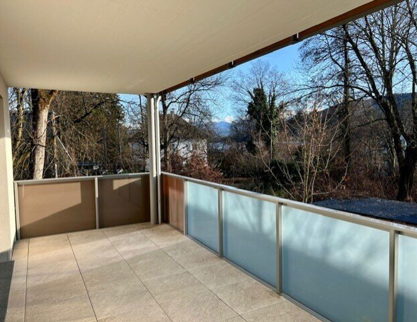 Seenahe 2-Zi.-Wohnung mit 18m² Balkon