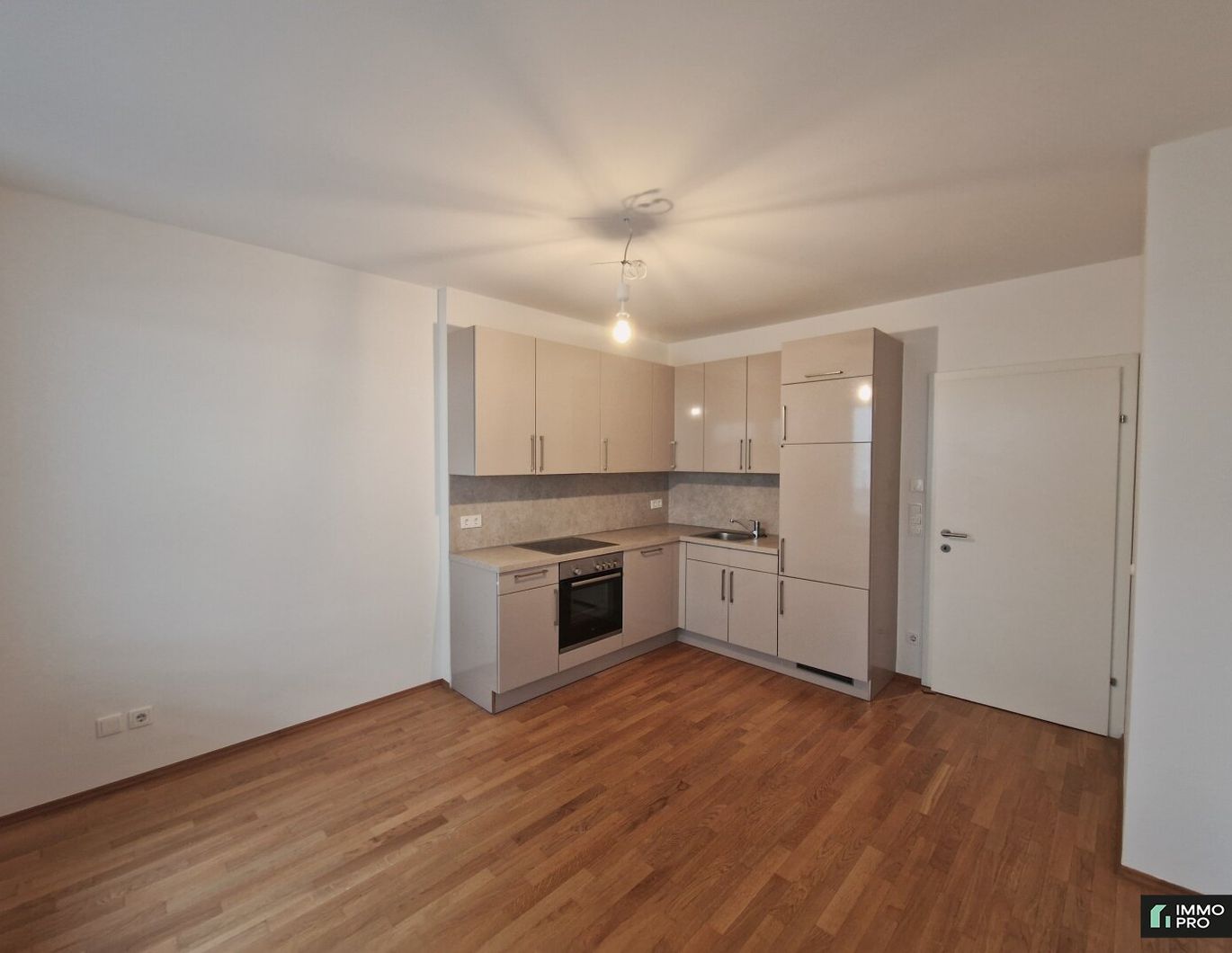 NEUBAU! Schöne 3-Zimmer-Wohnung, mit TG-Platz in St. Leonhard! Gesamtpreis inkl. aller Kosten außer Strom!