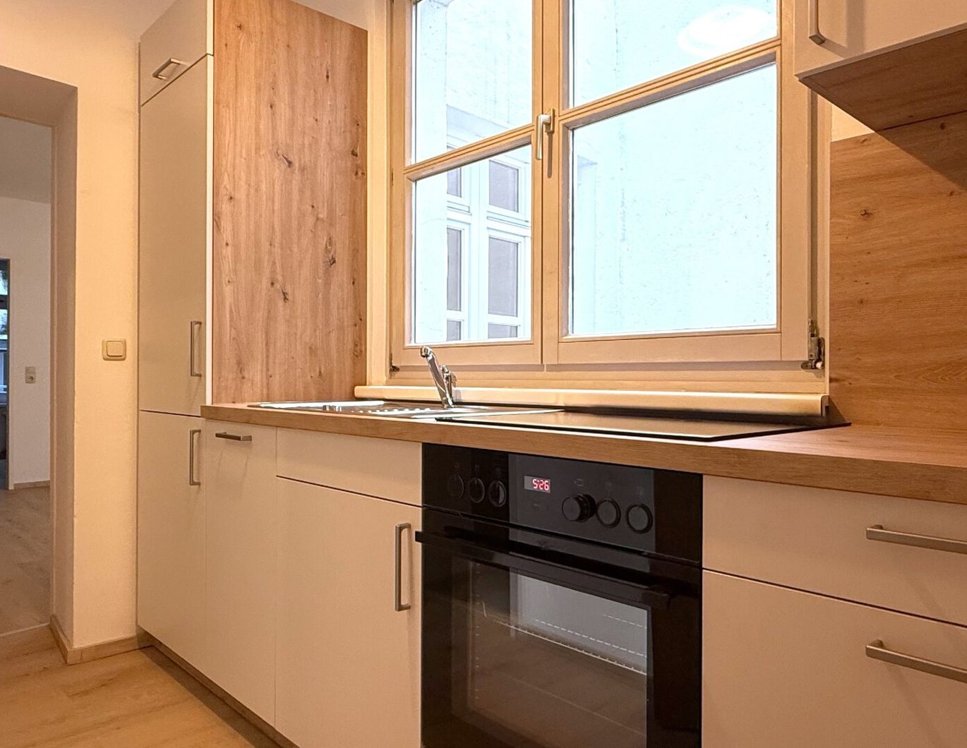 Erstbezug nach Renovierung - kompakte Wohnung direkt am Stadtplatz