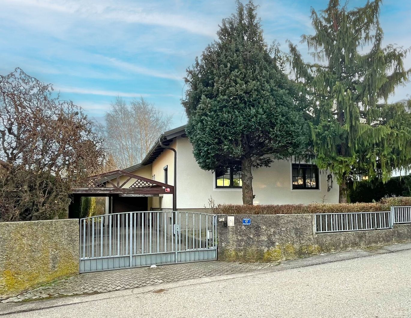 Raus aufs Land! Entzückendes Wohnhaus mit ebenem Garten bei Atzenbrugg