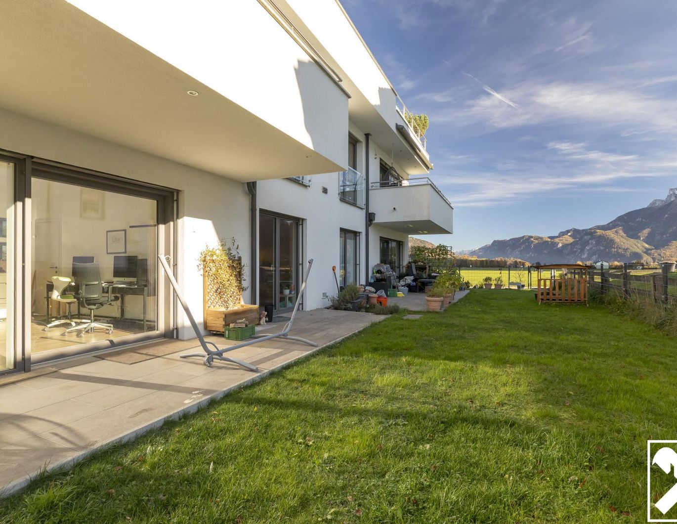 Ihr Rückzugsort in Mondseenähe: 5 Zimmer Gartenwohnung mit Panoramablick