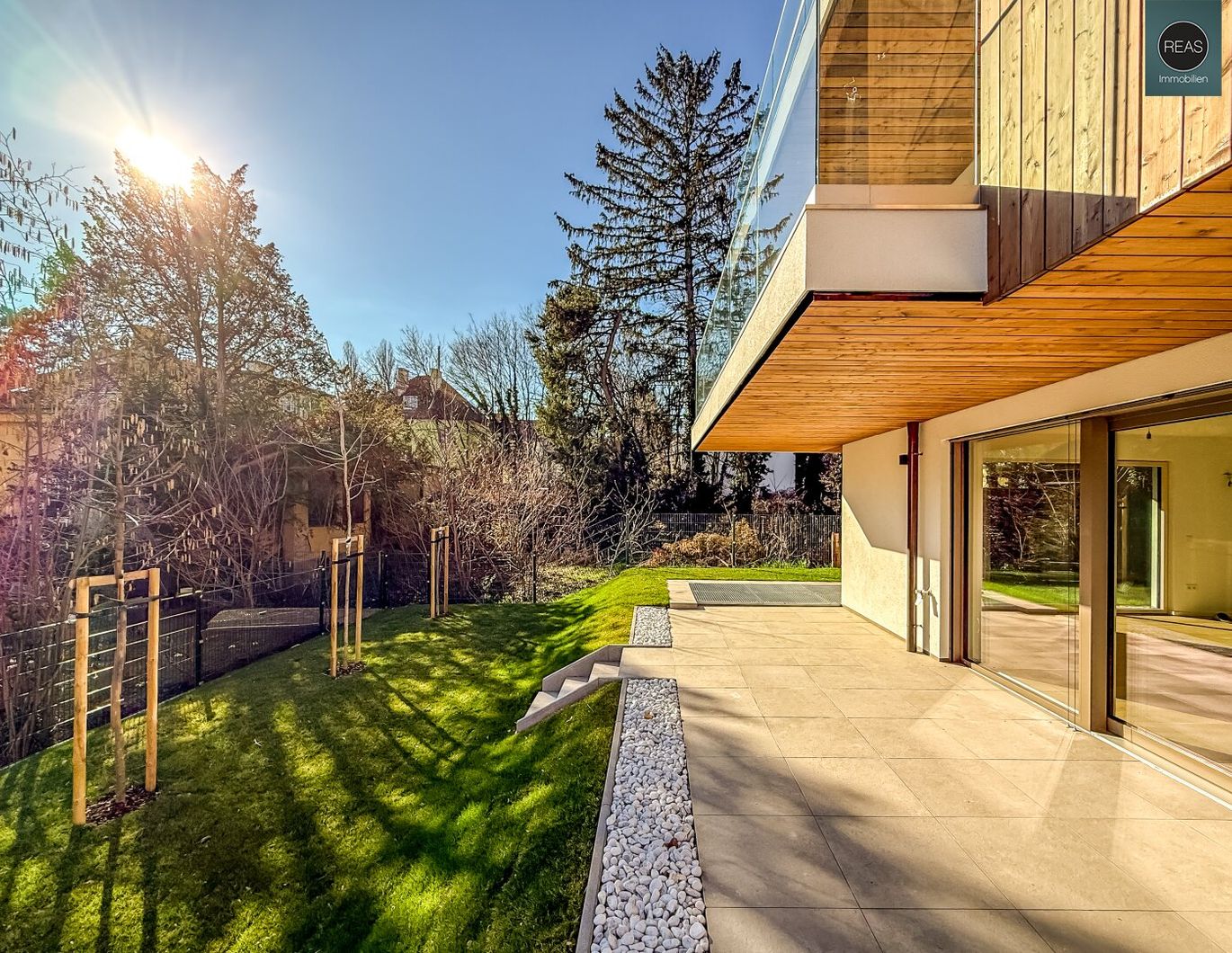 Erstbezug: Garten - Maisonette - Wohnung mit Terrasse und Garten - Naturnahes Wohnen in Wien Hietzing - Exklusives Leben nahe dem Roten Berg!