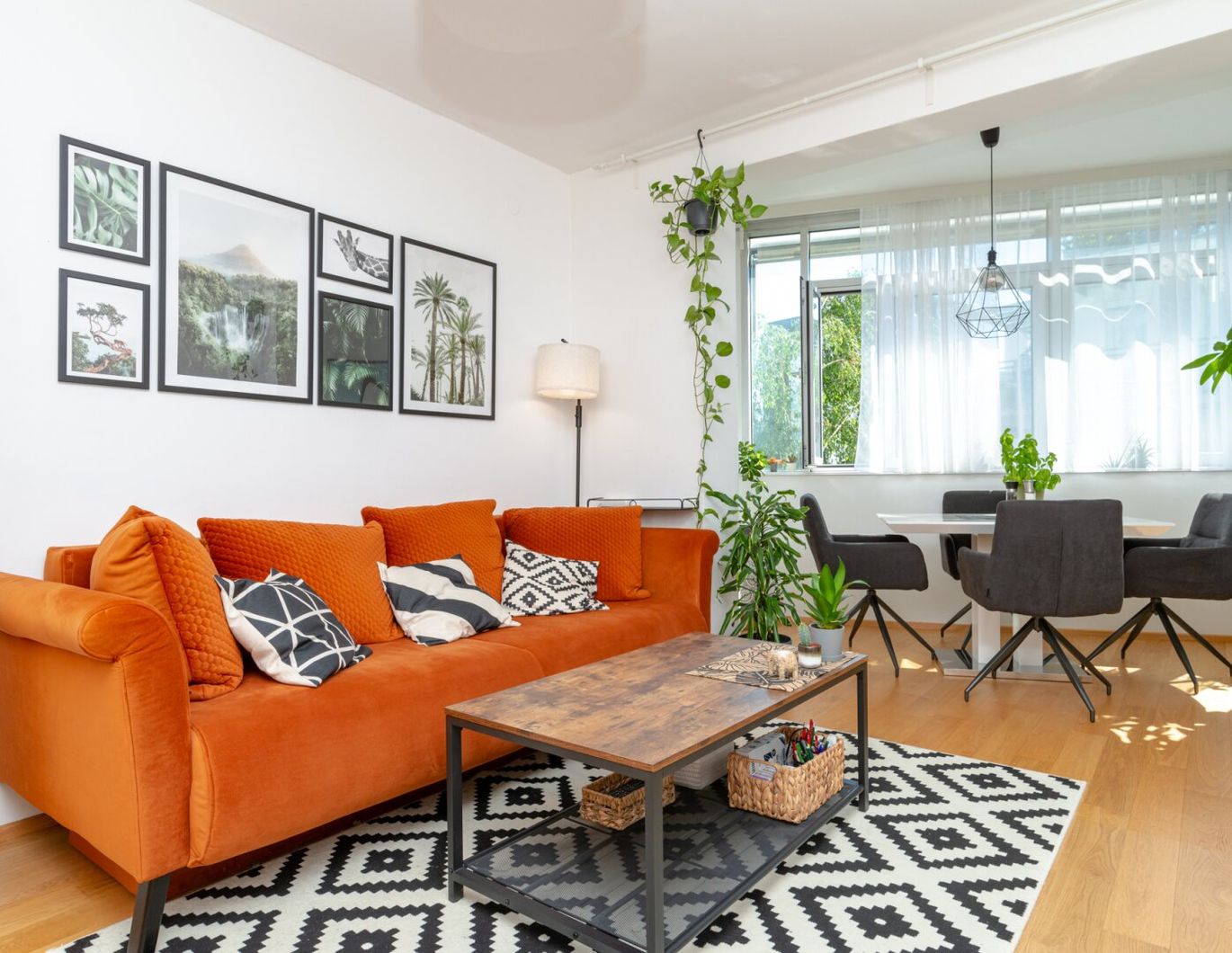 2-ZIMMER-WOHNUNG IN PERFEKTER STADLAGE