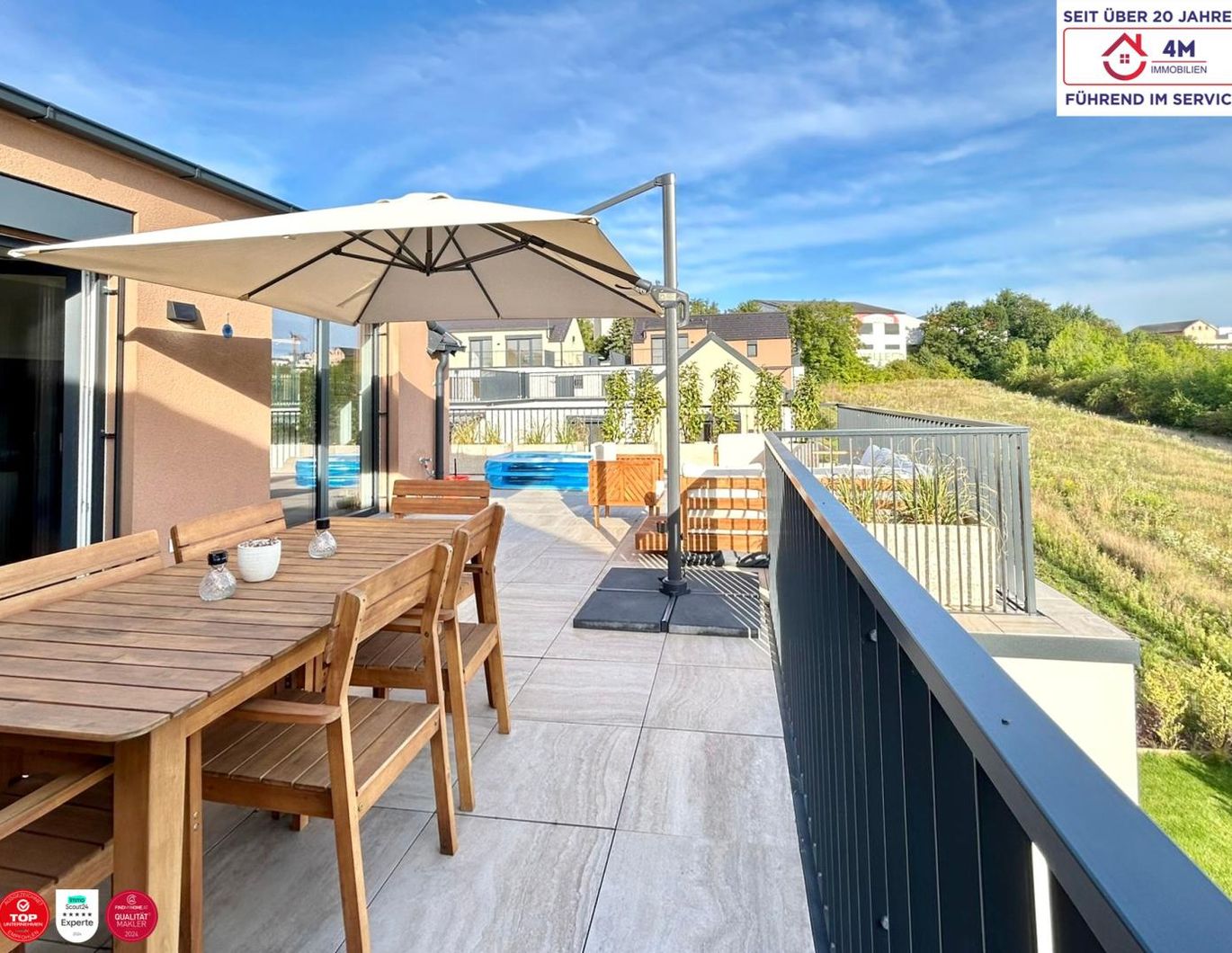 !Mietkauf - Ihre Chance auf Eigentum! 142 m2 / sonnige Maisonette / 2 Terrassen / 5 Zimmer / Hollabrunn