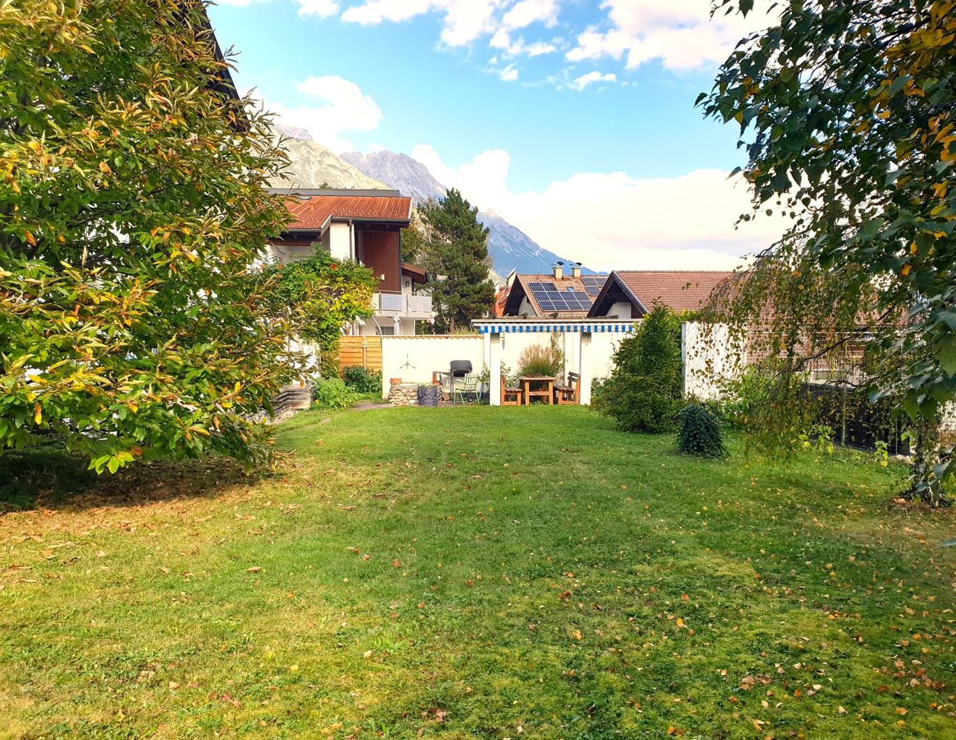 Ihr neuer Gartentraum- Sonne von früh bis spät!