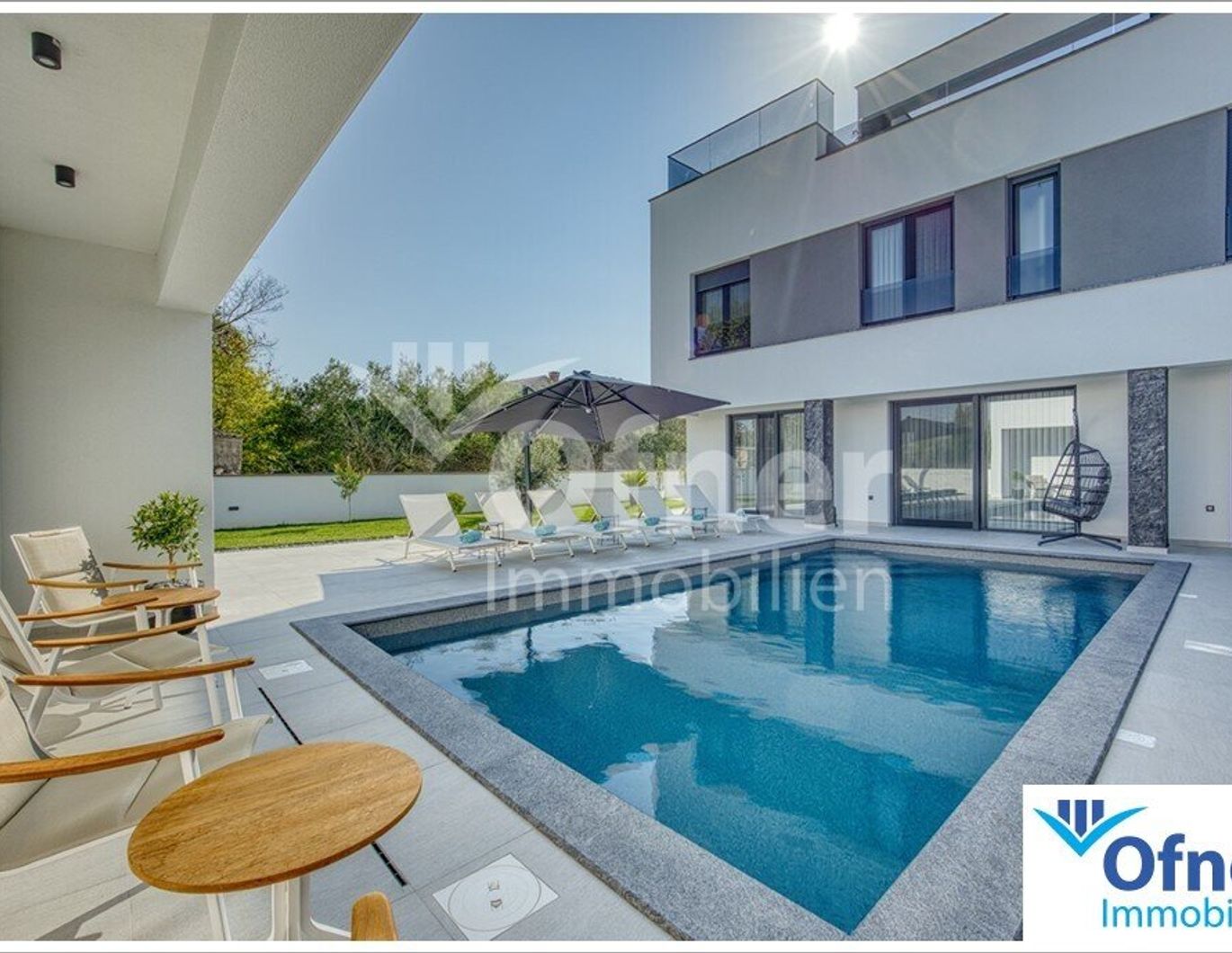 Kroatien: Neues, modernes Haus mit zwei Swimmingpools, Zaton