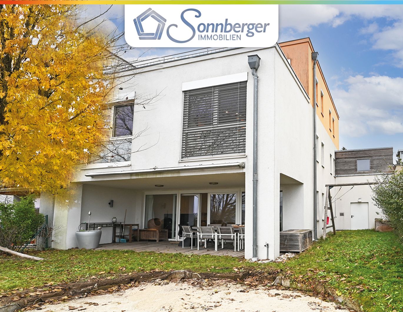 HORIZONT - moderne Doppelhaushälfte mit malerischem Weitblick in Langenstein