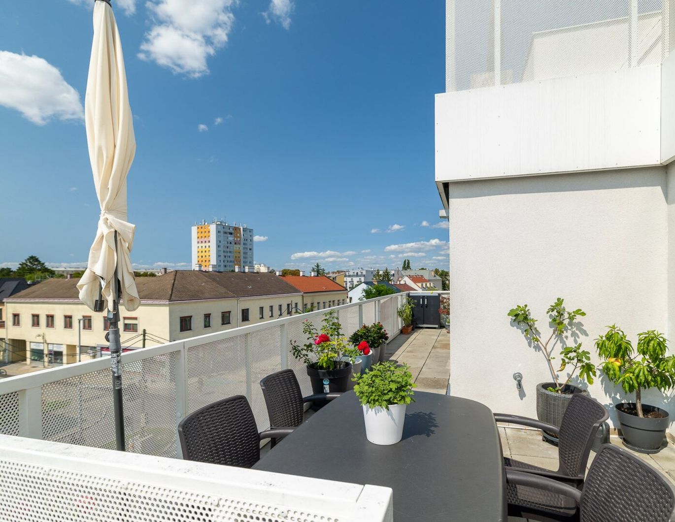 Moderne Stadtwohnung mit zauberhafter Terrasse | Ihr neues Zuhause in Schwechat!
