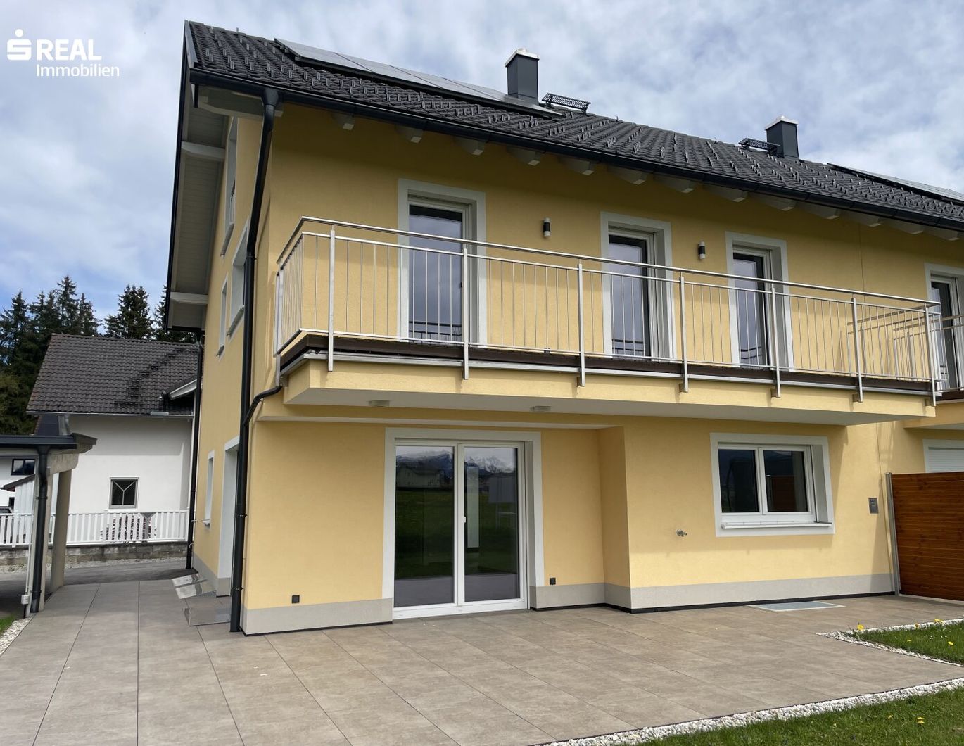 Erstbezug in Seekirchen - stilvolle Neubau-Doppelhaushälfte mit durchdachtem Wohnkonzept!