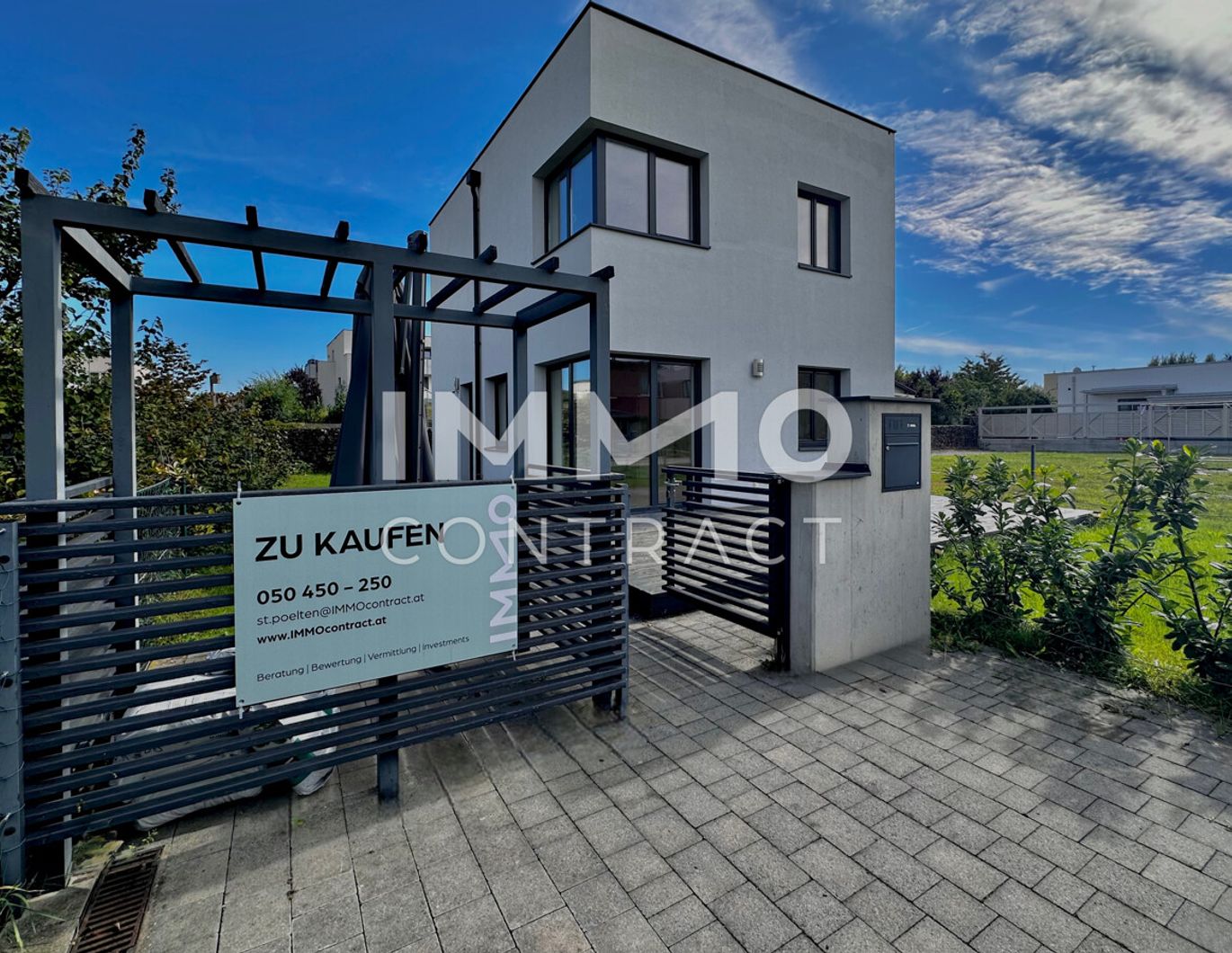 FELSER-SEETRAUM - Ruhiges Wohnen inmitten der Natur - modernes Haus mit Garten und Badezugang