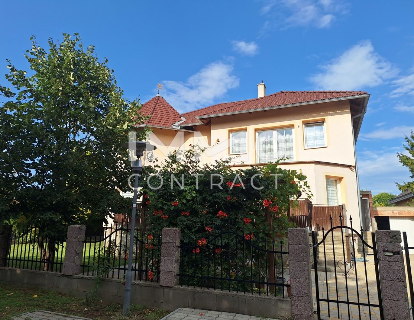 großzügiges Wohnhaus zum Fertigstellen!