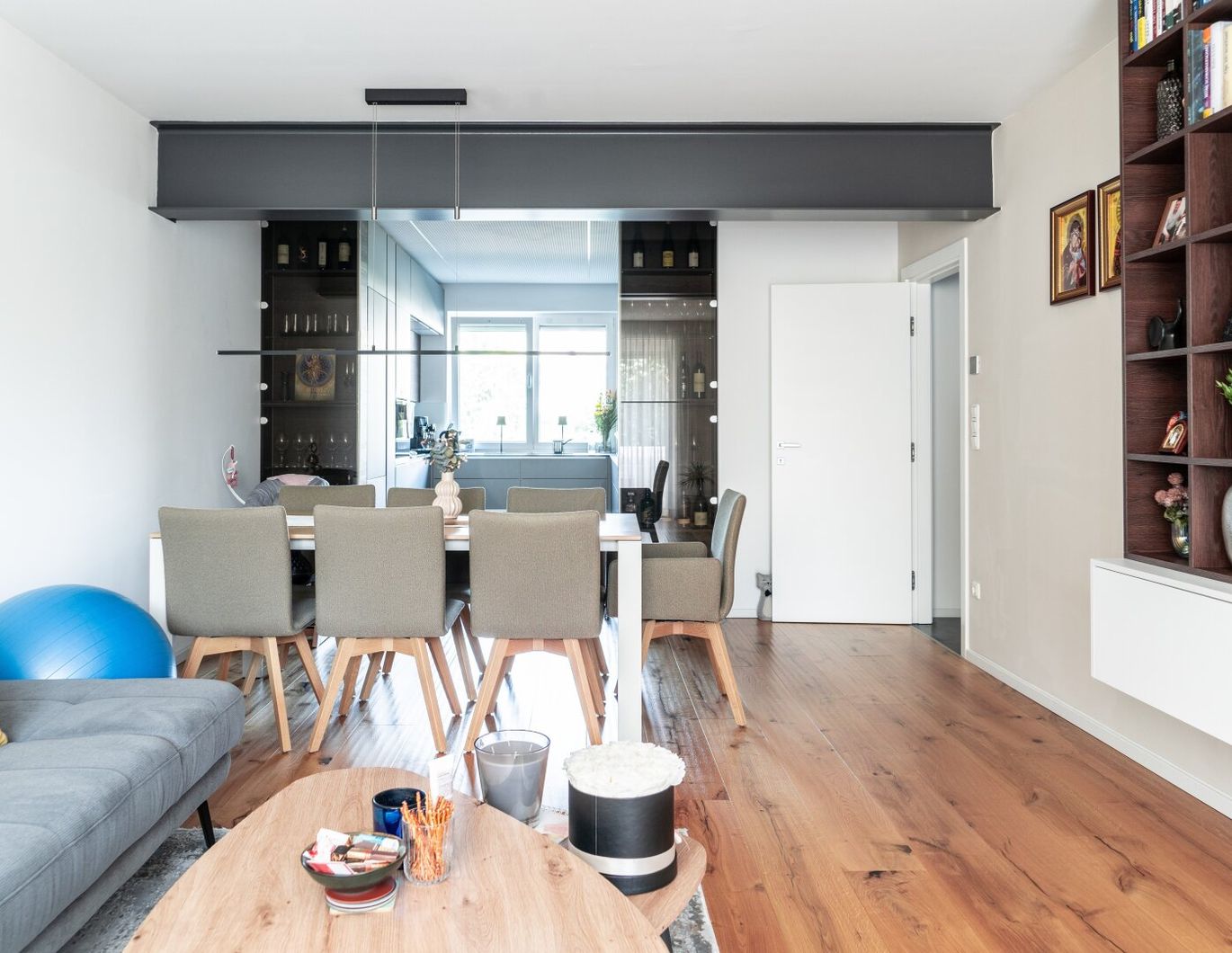 Kernsanierte 3 Zimmer Erdgeschosswohnung nähe Plus City