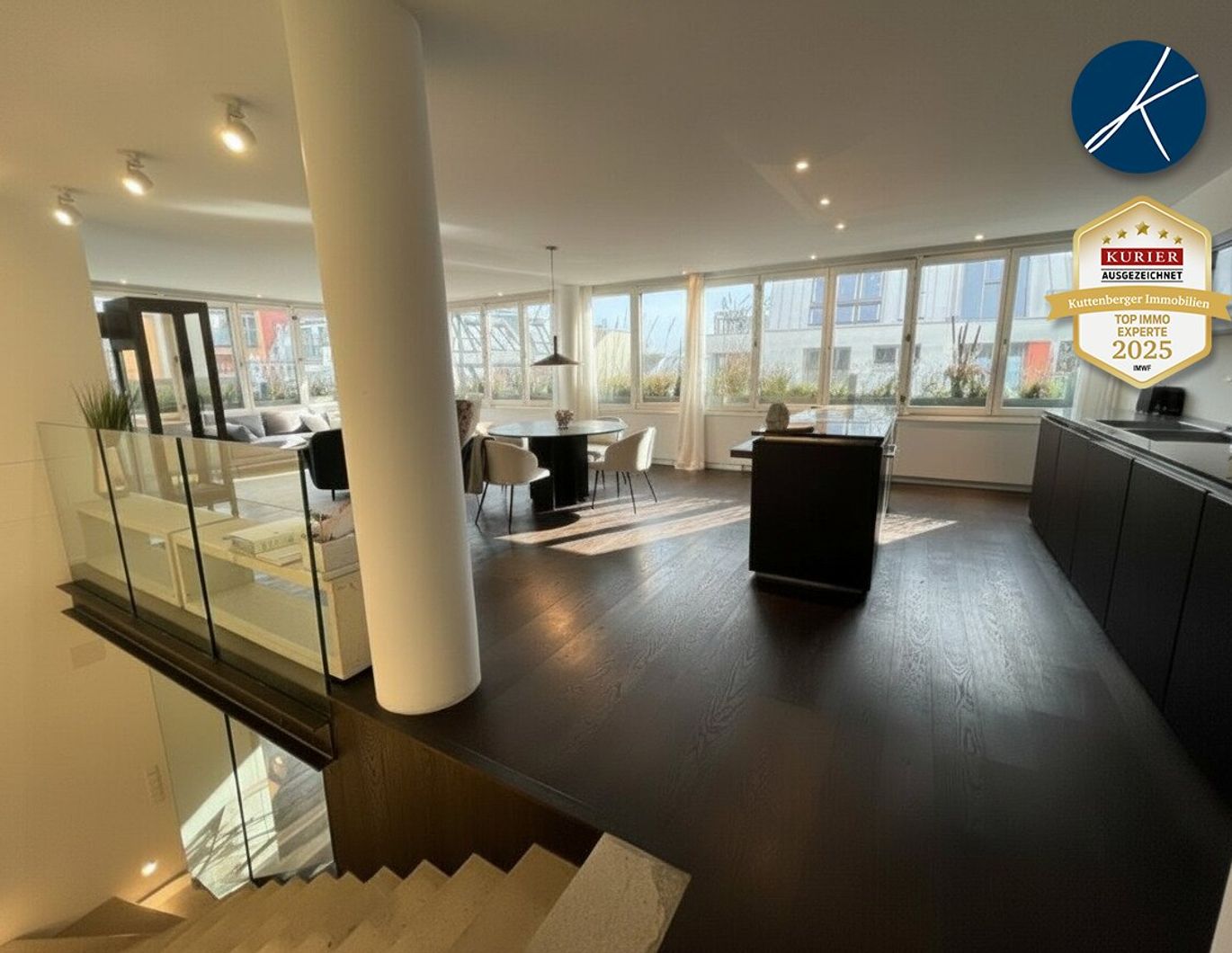 Exklusive Penthouse-Wohnung & New-York-Style im Untergeschoss