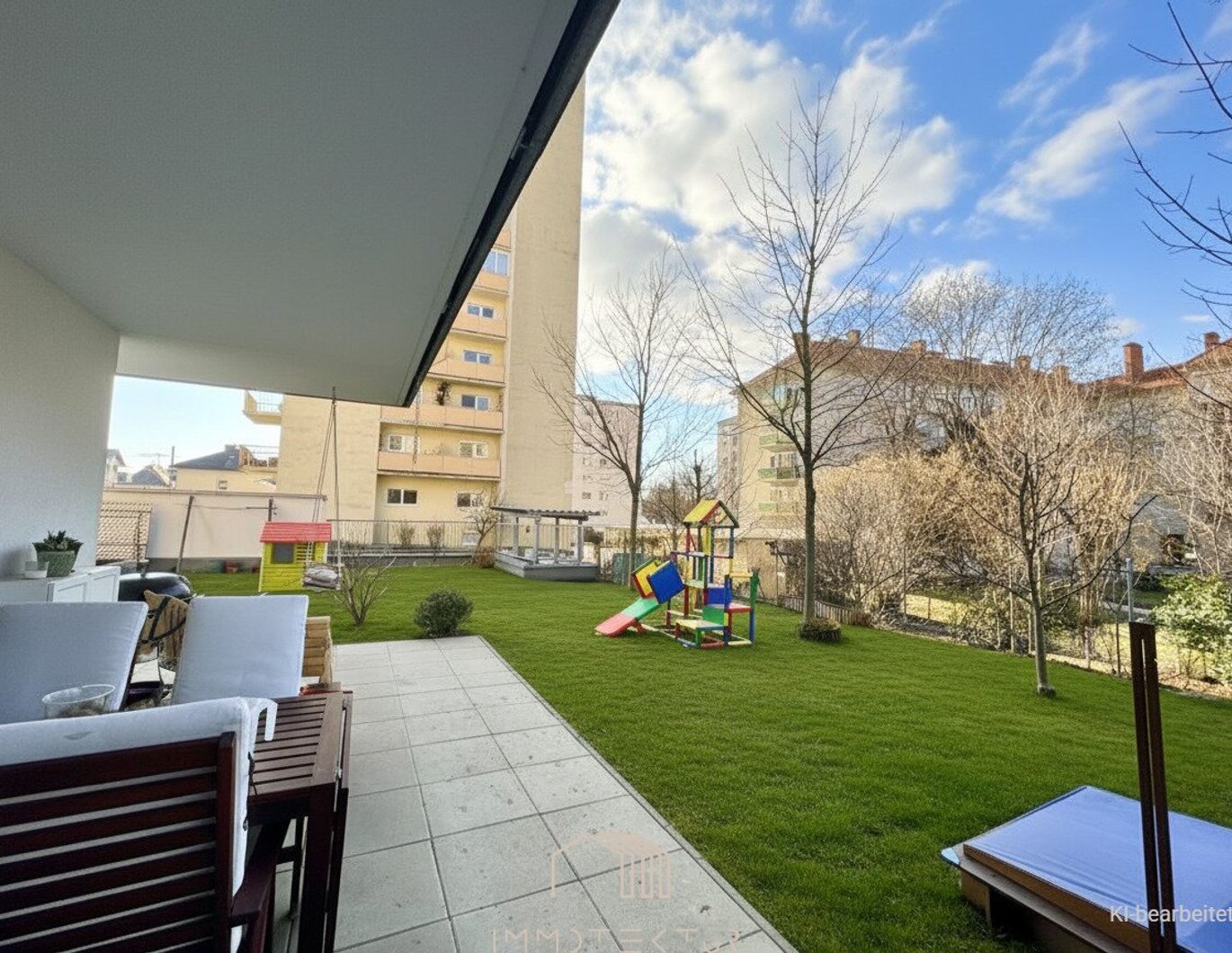 GEIDORF: Sonnige Gartenwohnung mit 2 Schlafzimmer + Tiefgarage (bis 2027 vermietet)