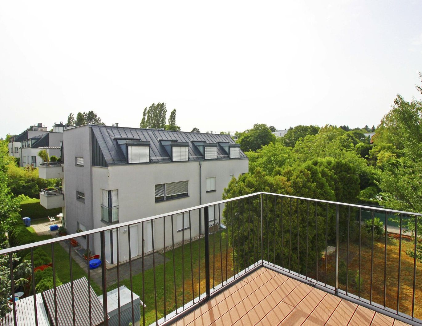 Charmantes DG-Refugium mit Balkon im Herzen von Sievering