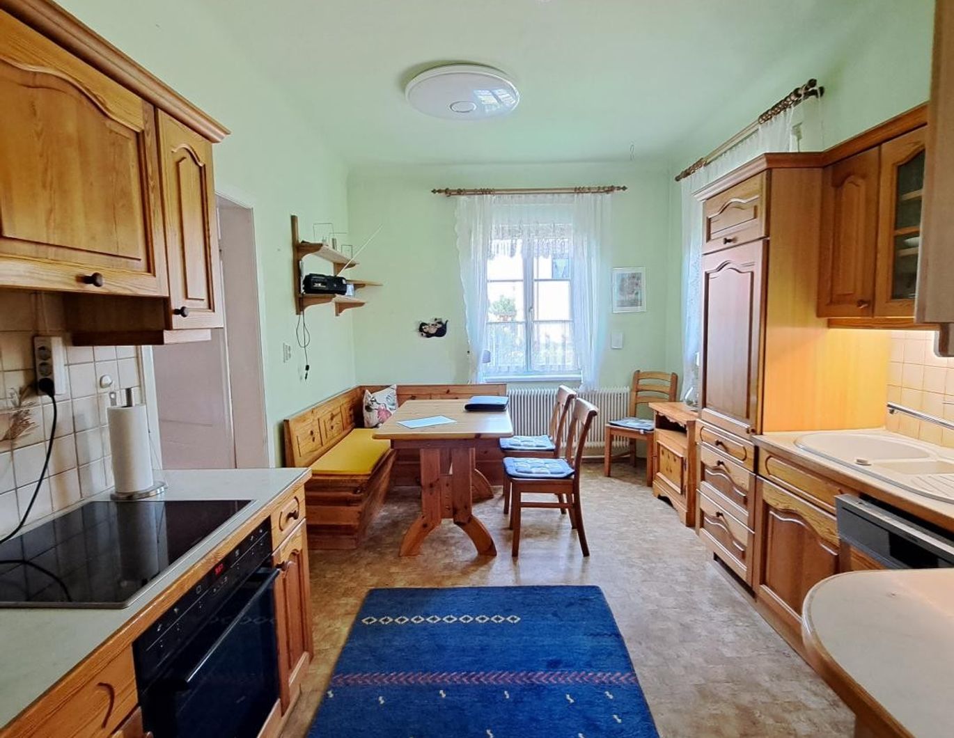 5 Zimmer! Ruhe und ganz viel Grün!