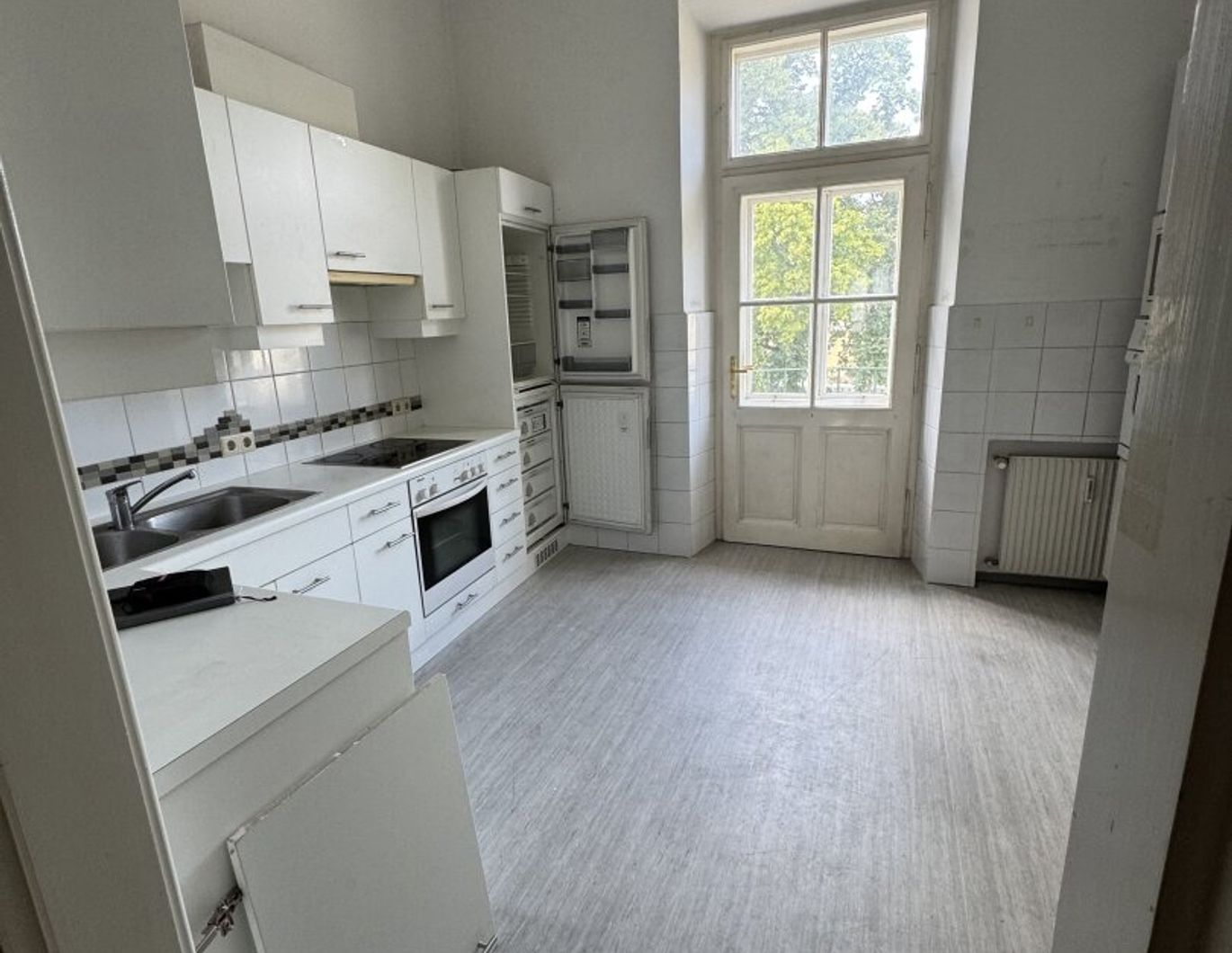 Mietwohnung ca. 178m2 in Top-Lage in Graz! ***Für Wohngemeinschaften bestens geeignet***