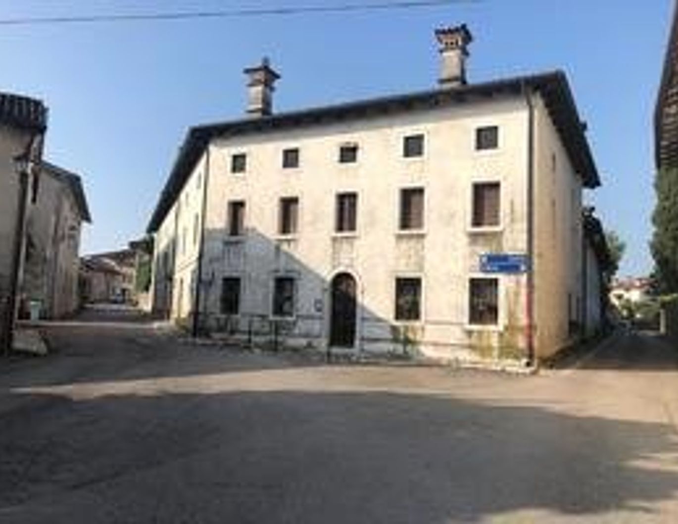 RESTAURIERTE ALTBAUVILLA BEI AVIANO