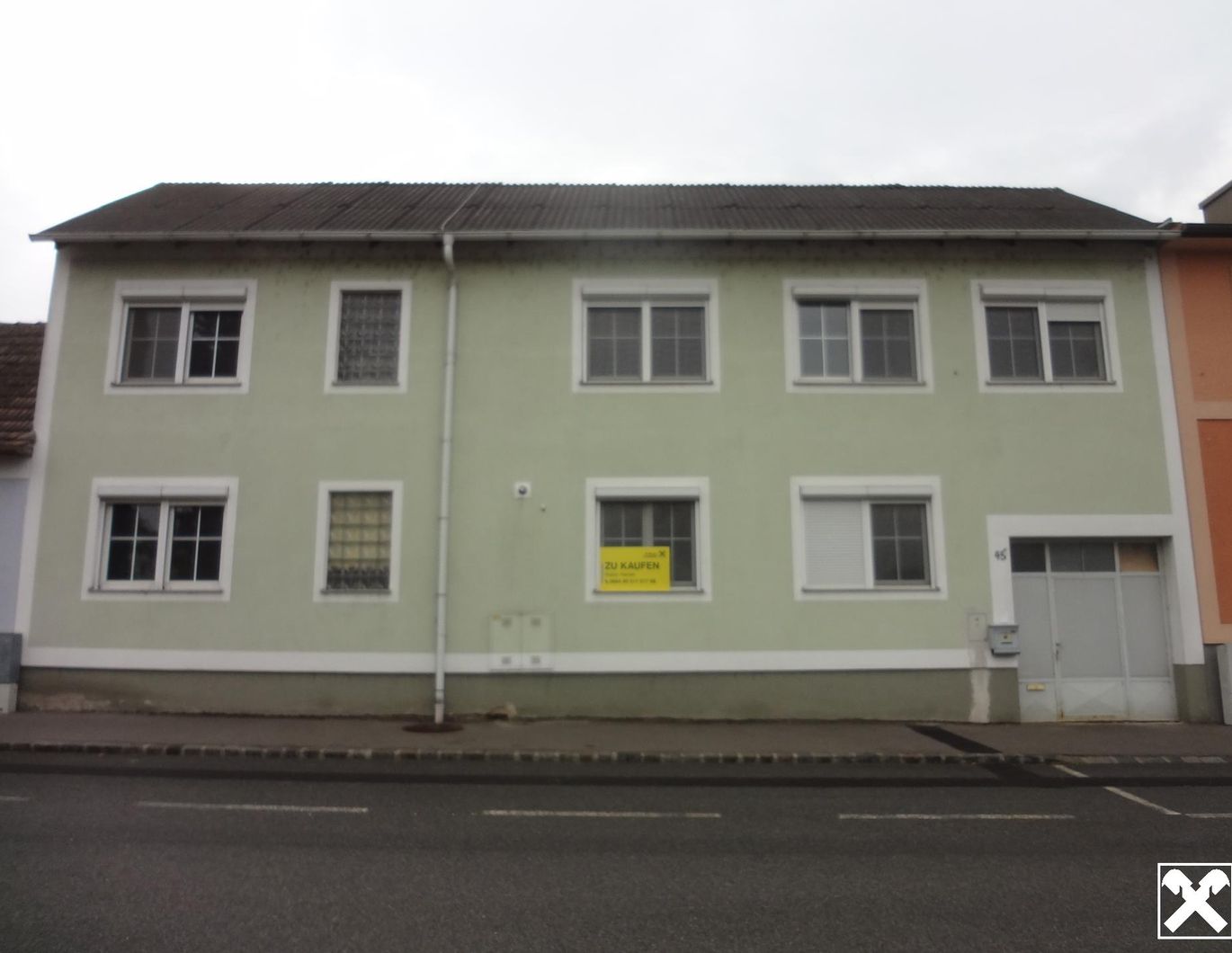 Einfamilienhaus mit 6 Zimmer und großem Potential !