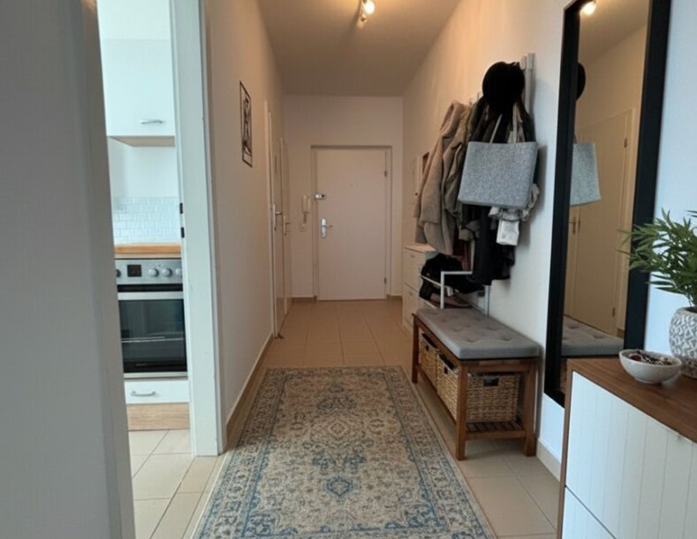 60 m² Wohnung mit Balkon und separater Küche in ruhiger Lage von Wels - geeignet für Paare und Singles! Verfügbar ab dem 01.01.2026!