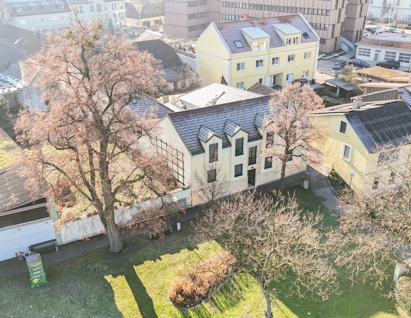 EXKLUSIVES WOHNEN AM DONAUUFER IN BESTLAGE VON TULLN - WINTERGARTEN - GARAGE - RUHELAGE