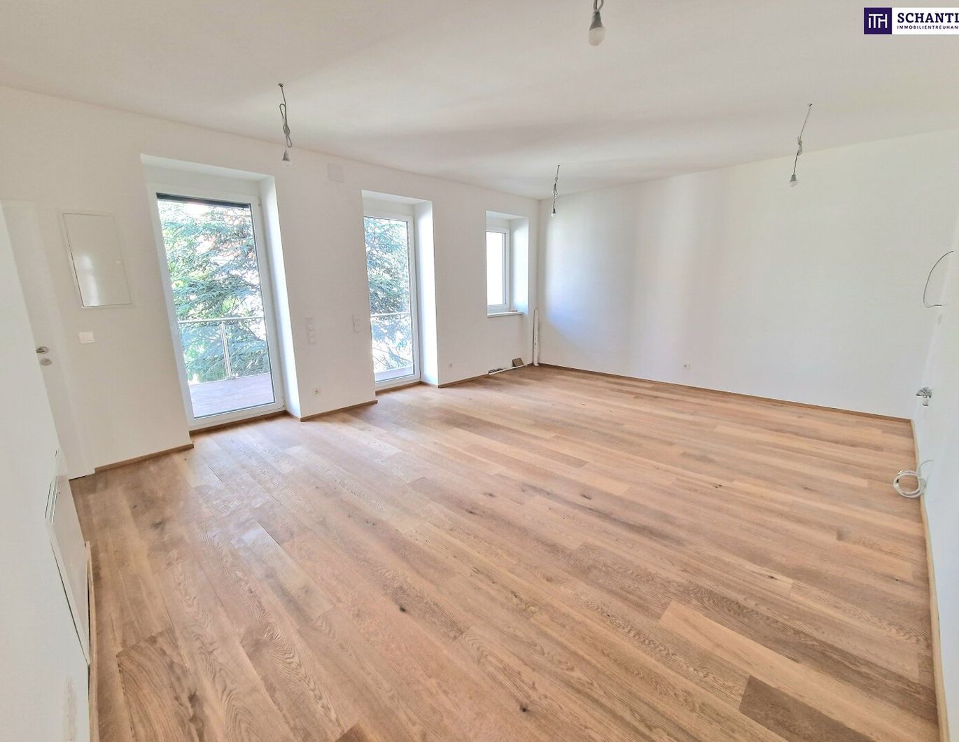 Preisreduktion! Stilvoll wohnen zwischen Altbaucharme & modernem Komfort - 4-Zimmer-Traum mit Balkon, Grünblick & Top-Infrastruktur
