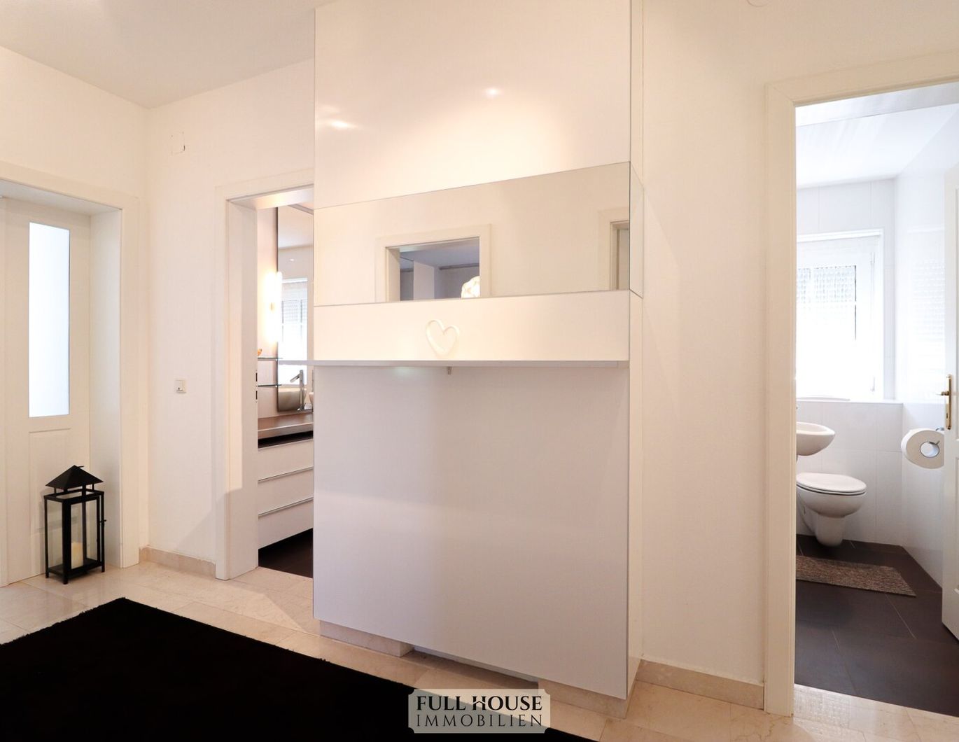 Wohnen am See - stilvolle Erdgeschosswohnung mit großzügiger Terrasse | Vollmöbliert