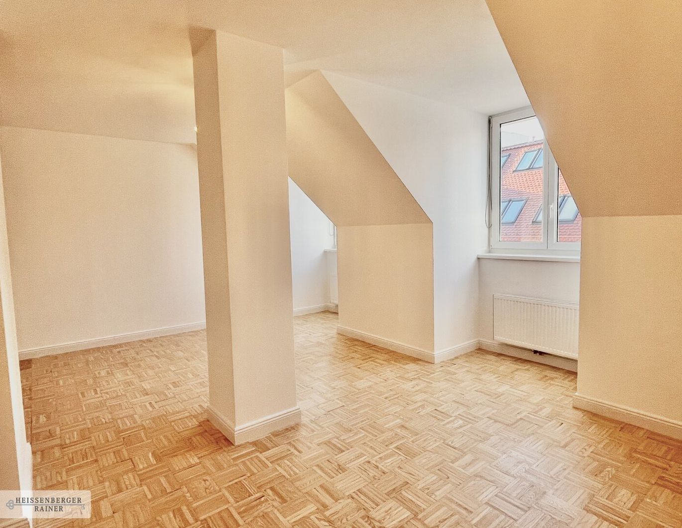 FREUNDLICHE 4-ZIMMERWOHNUNG /// FRISCH SANIERT /// TRENDVIERTEL LEND /// ALLGEMEINGARTEN