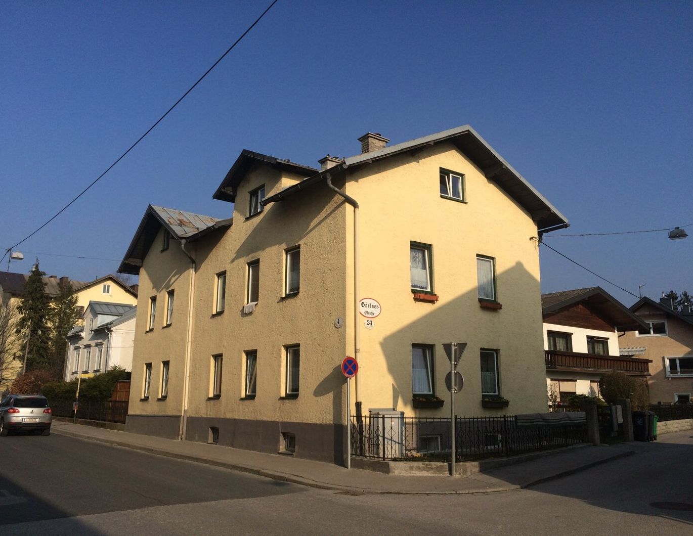 ZENTRAL GELEGENE 3-ZIMMER-WOHNUNG IN NEU-MAXGLAN