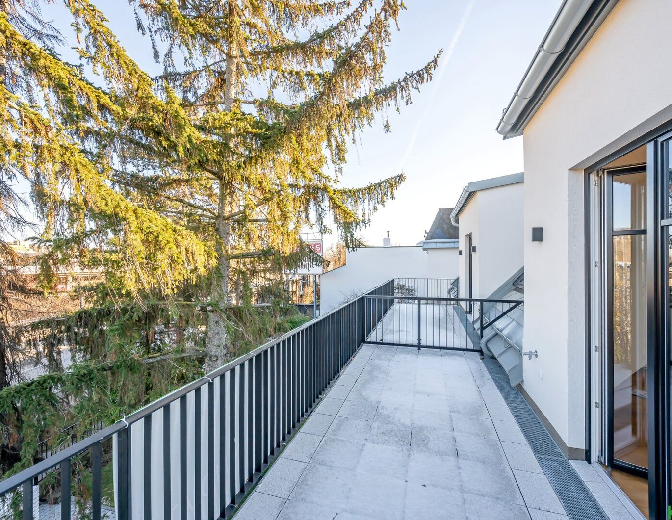 Großzügige 4 Zimmer für Familien mit perfekter Anbindung