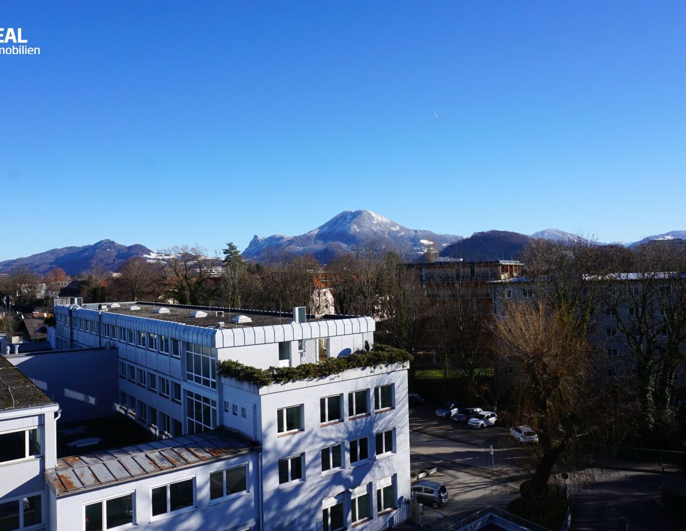 1-Zimmer Wohnung mit Balkon und Panoramablick in Liefering