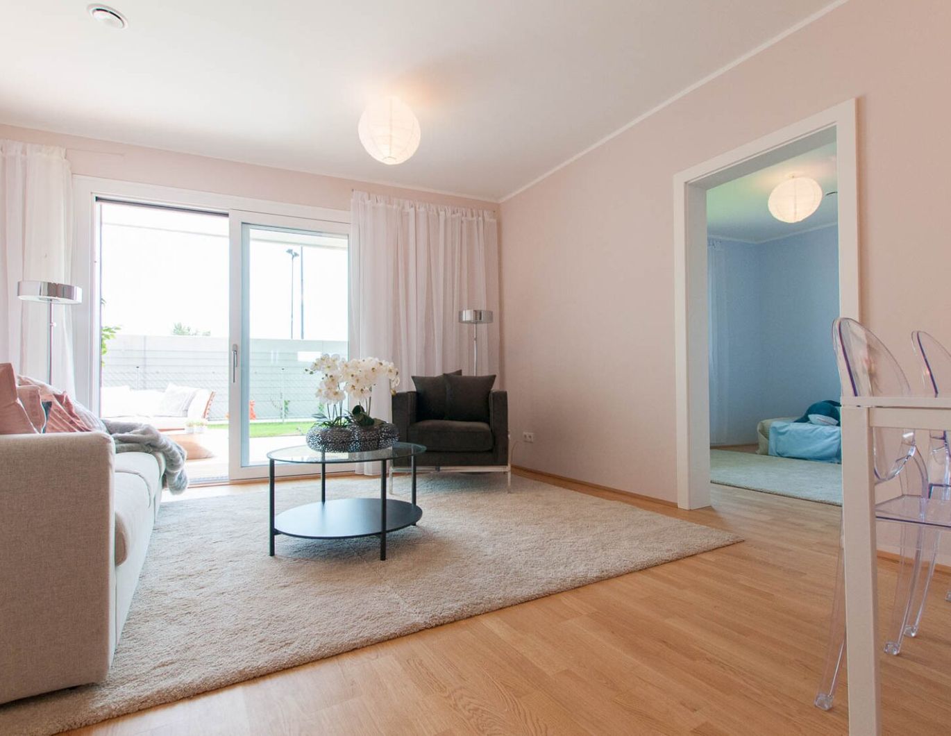 PROVISIONSFREI - ENTZÜCKENDE 2-ZIMMER-WOHNUNG MIT GARTEN UND TERRASSE