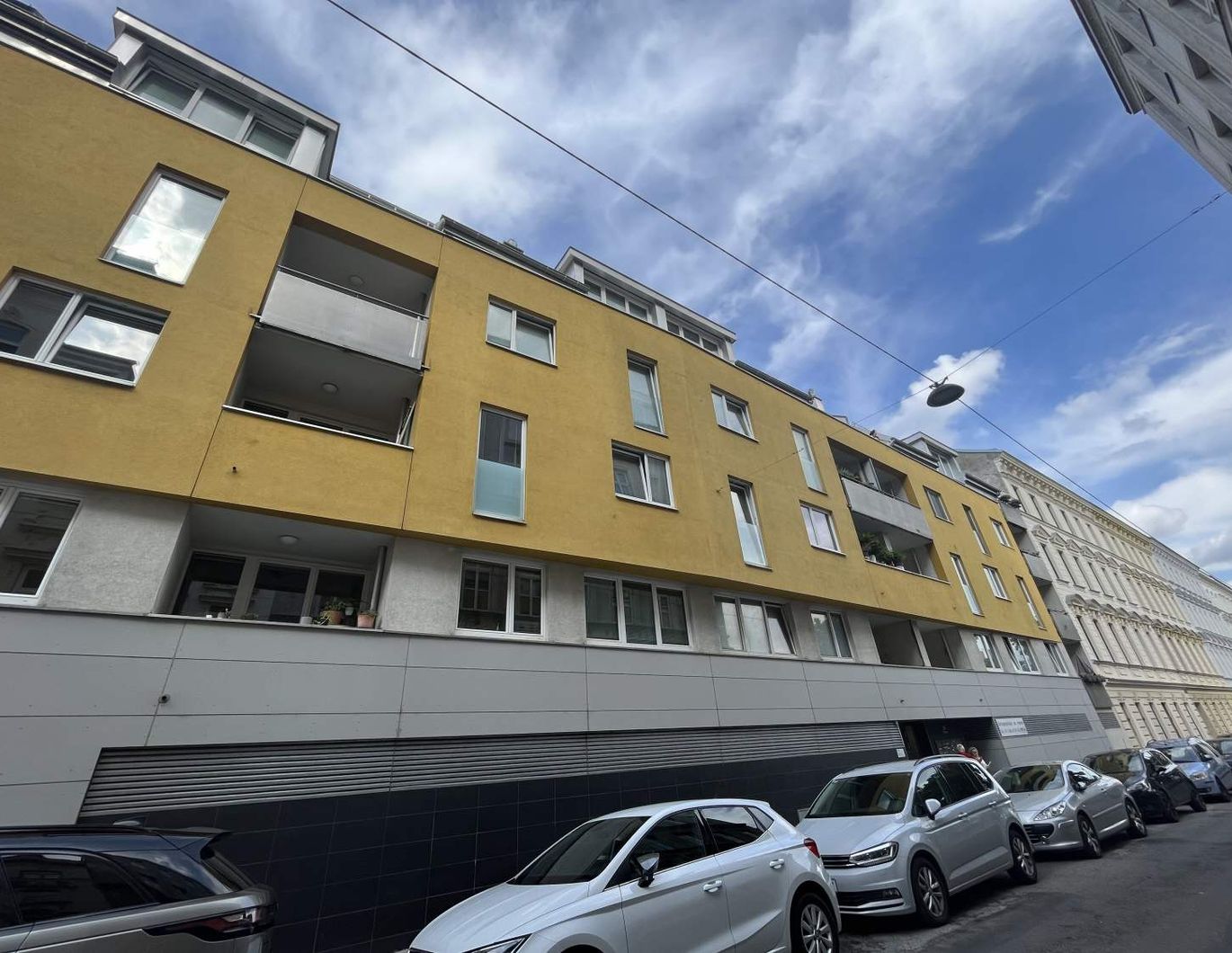 Modernes Einzimmer-Loft mit Freifläche in Ruhelage!