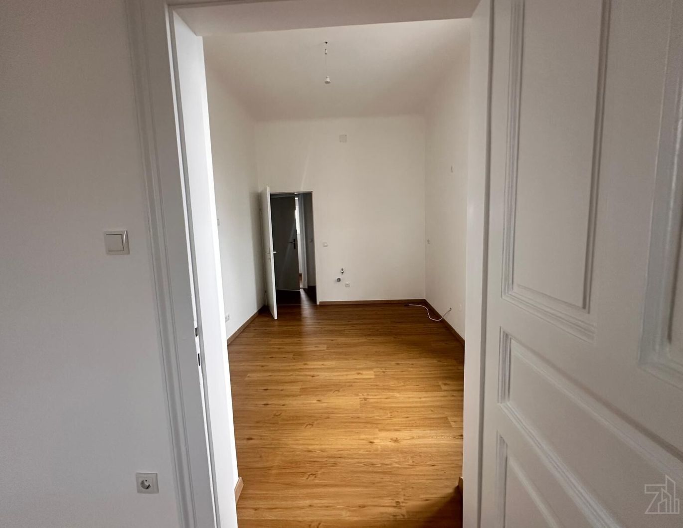 Helle 1-Zimmer-Wohnung mit 32 m² in Graz-Puntigam - frisch saniert & ab November beziehbar!