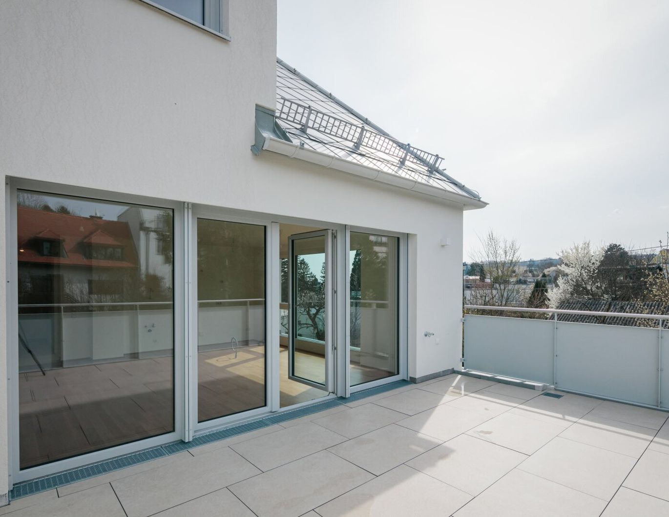 AM HEUBERG - sehr ruhige 3 Zimmerwohnung mit herrlichem Balkon - PROVISIONSFREI