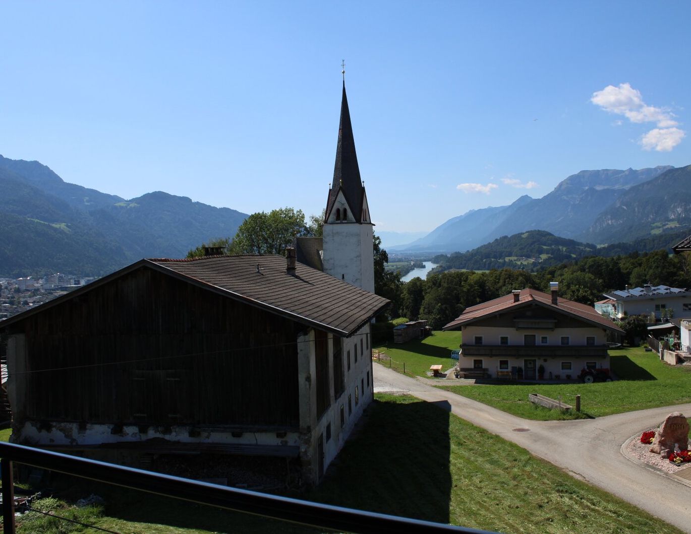Modernes Penthouse mit Garten und Blick über das Inntal!