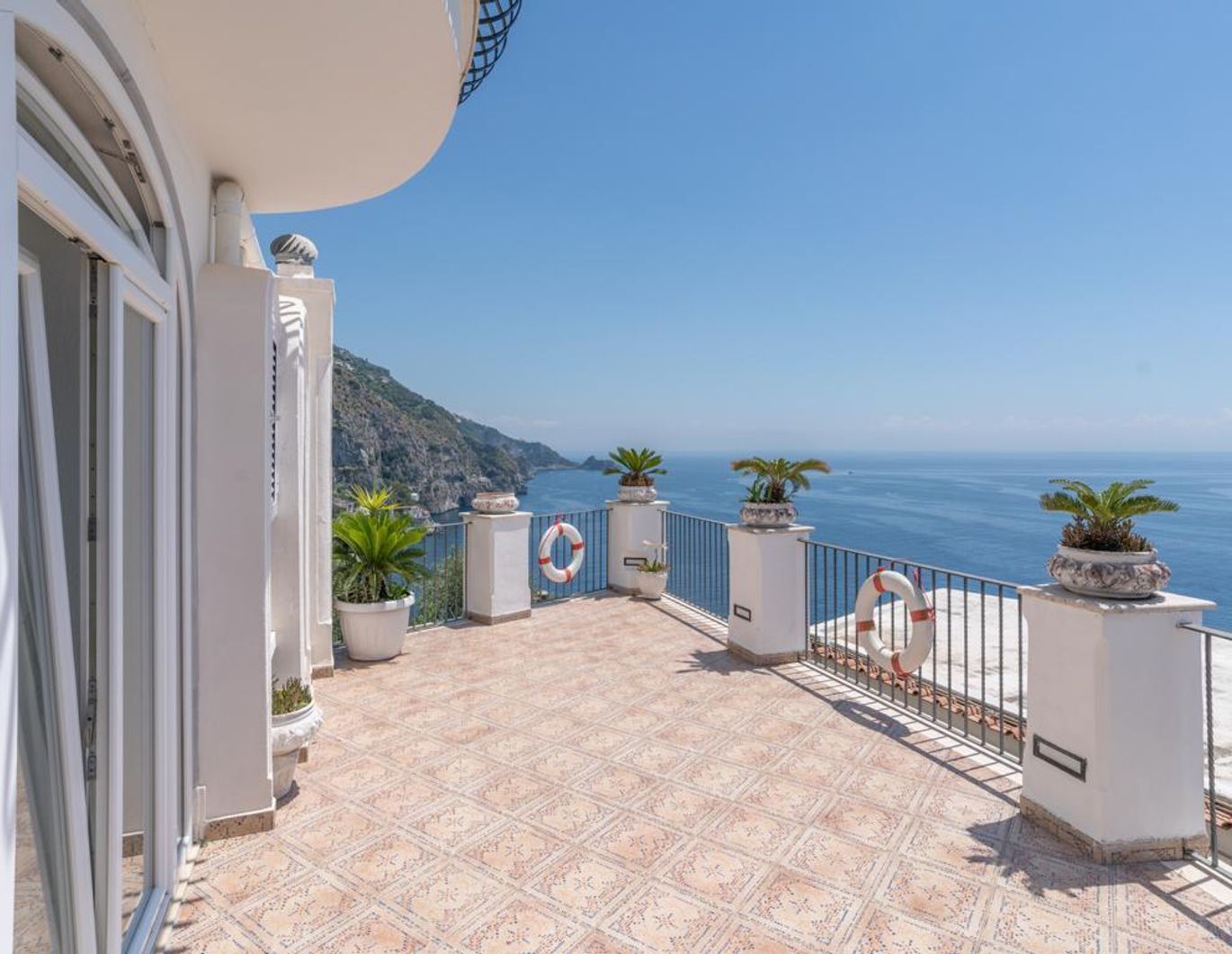 Praiano - Amalfiküste: Apartment mit traumhaften Ausblick | Praiano - Amalfi Coast: Apartment with a wonderful view