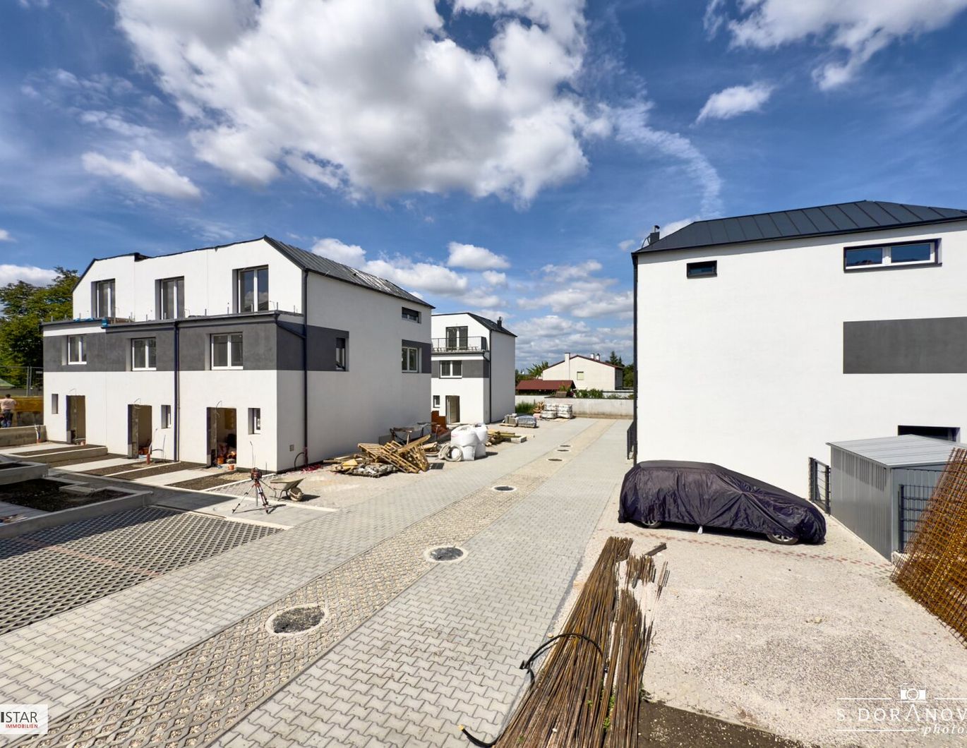 ZIEGELMASSIVHAUS • GARTEN • TERRASSE • 2 PKW-STELLPLÄTZE • EIGENTUMSGRUND • FISCHAMEND