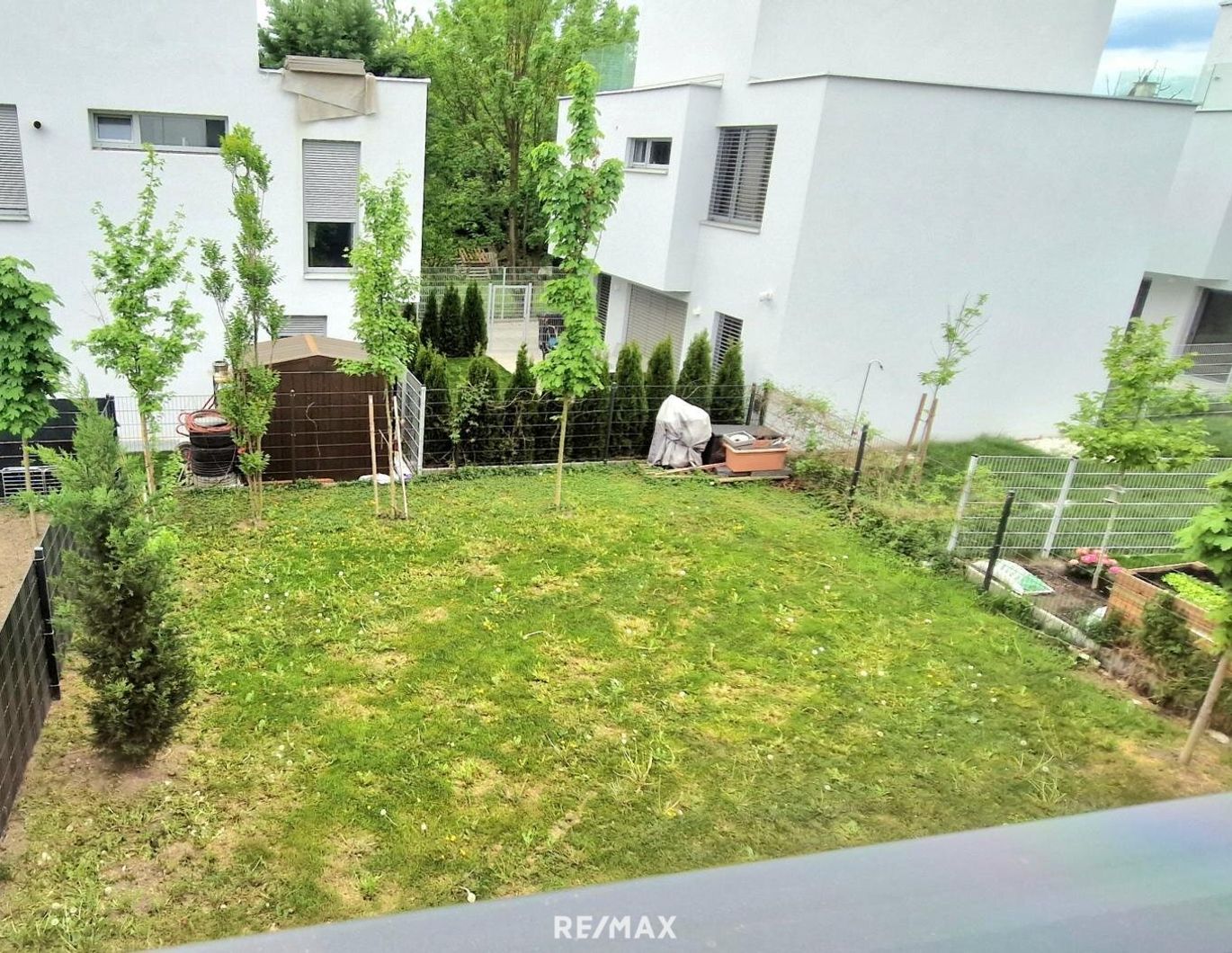 REIHENHAUS an der STADTGRENZE