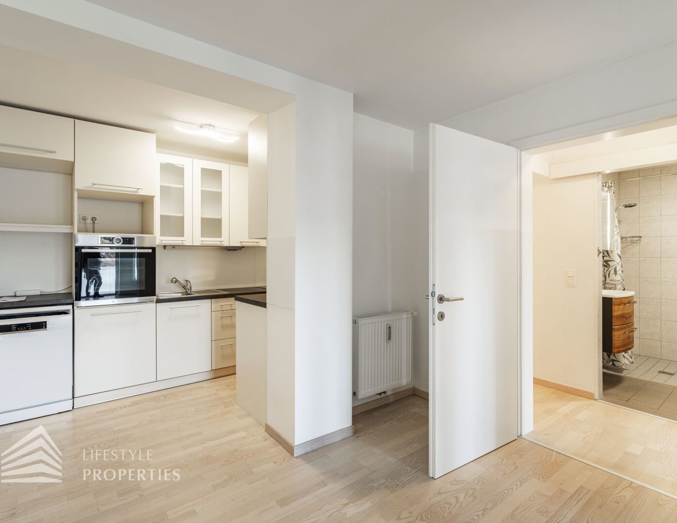 Grandiose 2-Zimmer Wohnung mit großem Balkon in Bahnhofsnähe